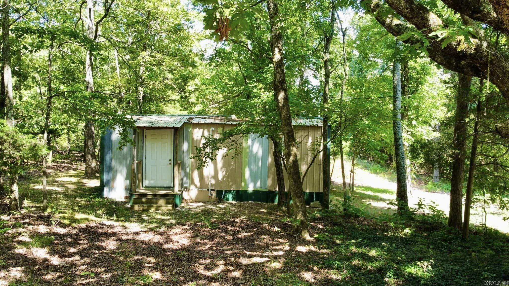 1499 Sutterfield Road Fox, AR 72051