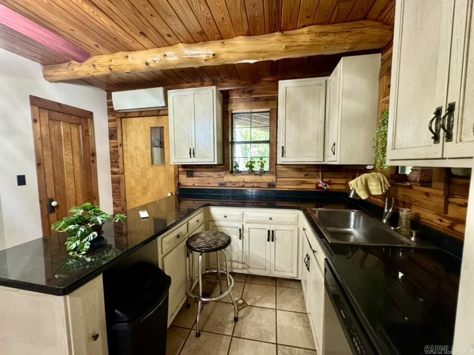 1499 Sutterfield Road Fox, AR 72051