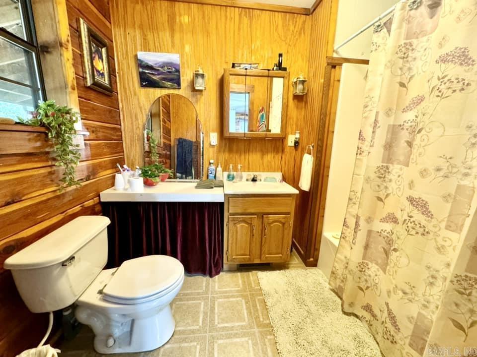 1499 Sutterfield Road Fox, AR 72051