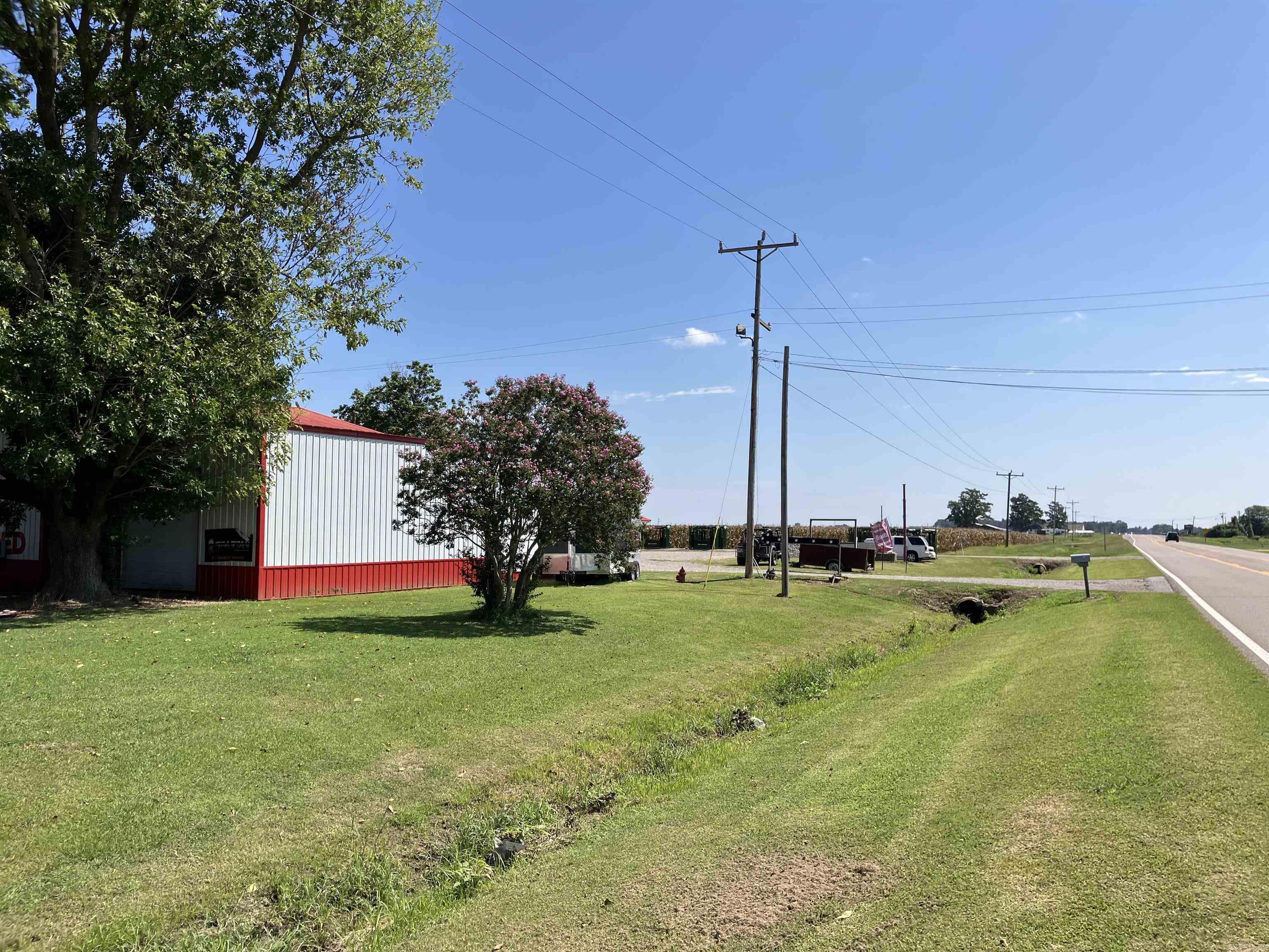 1430 E Main  Piggott, AR