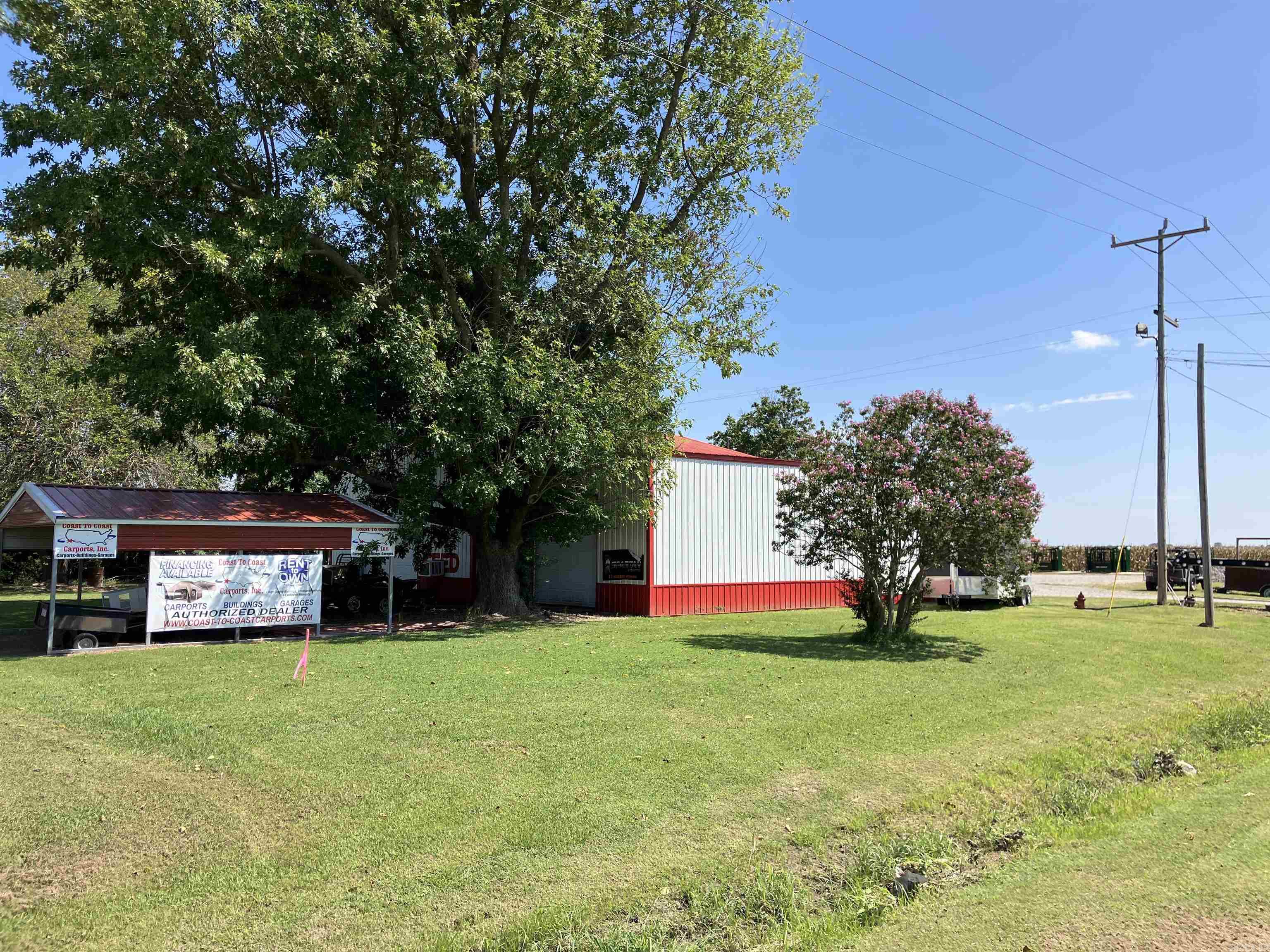 1430 E Main  Piggott, AR