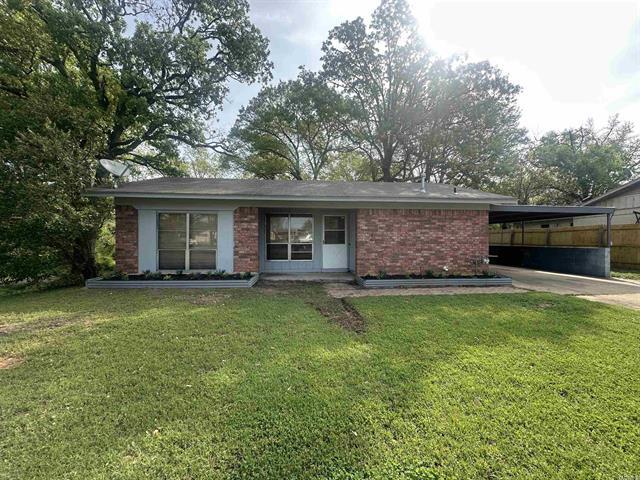 716  Hummingbird Trl  Atlanta, TX