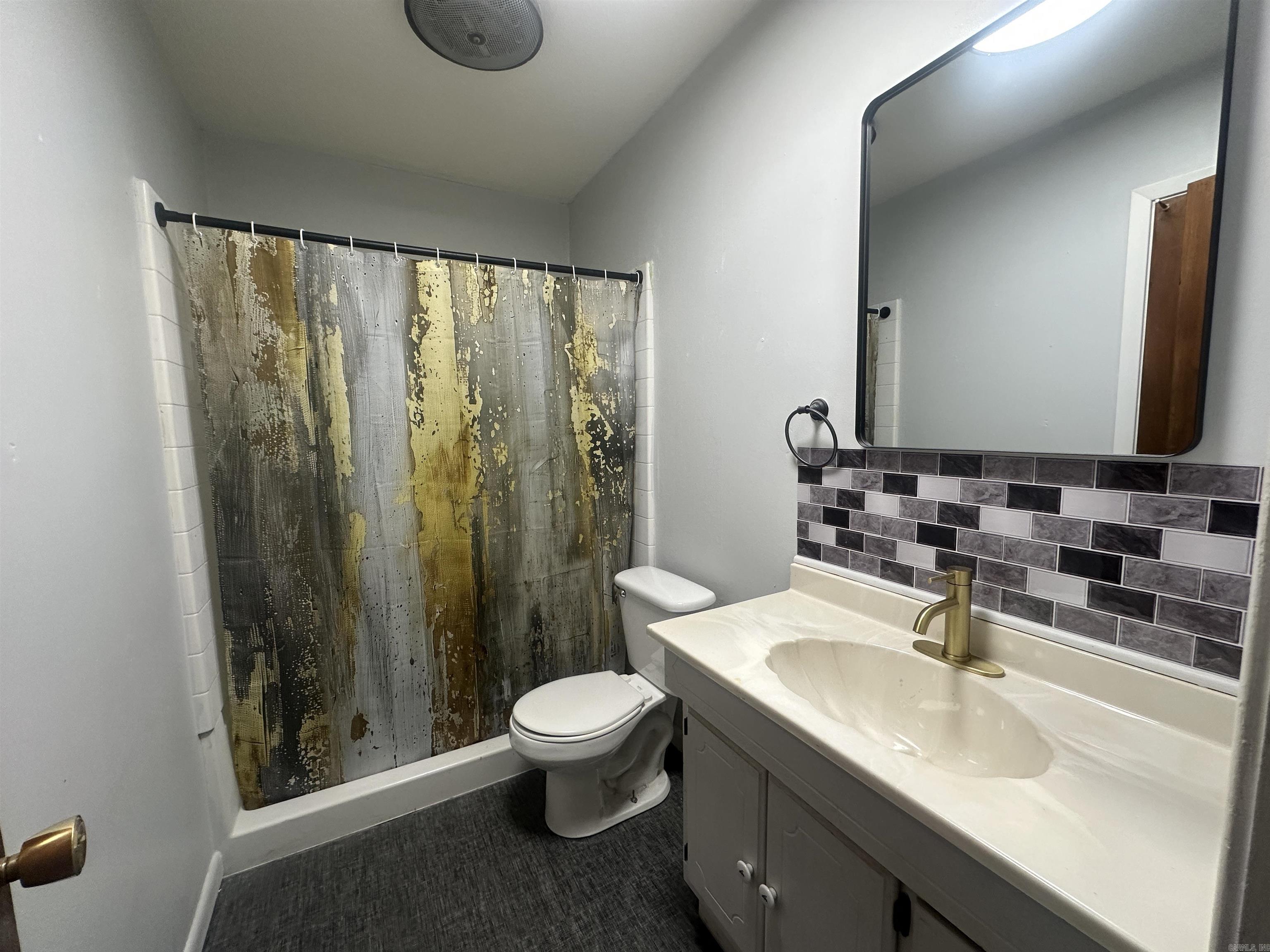 716  Hummingbird Trl  Atlanta, TX
