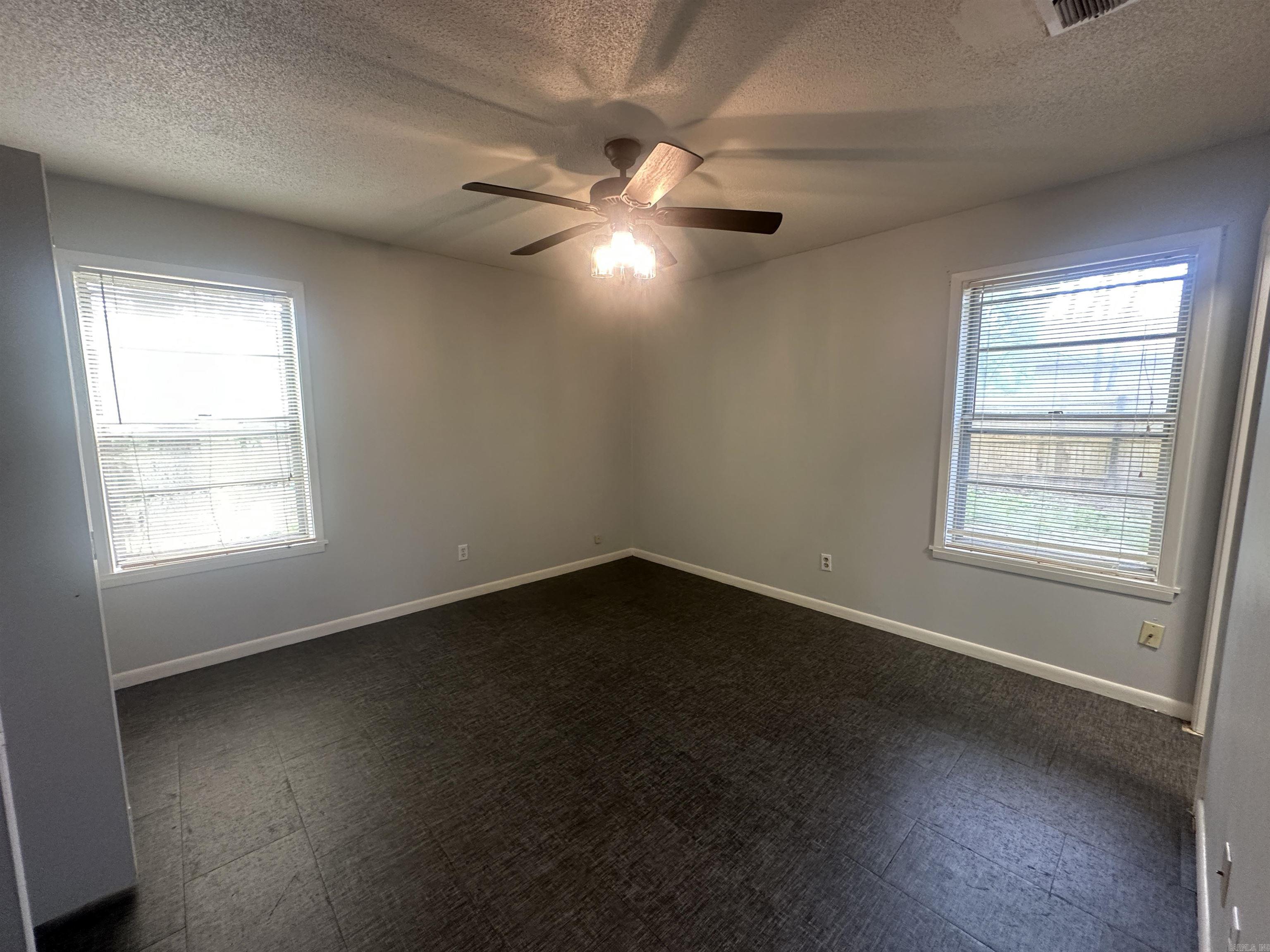 716  Hummingbird Trl  Atlanta, TX