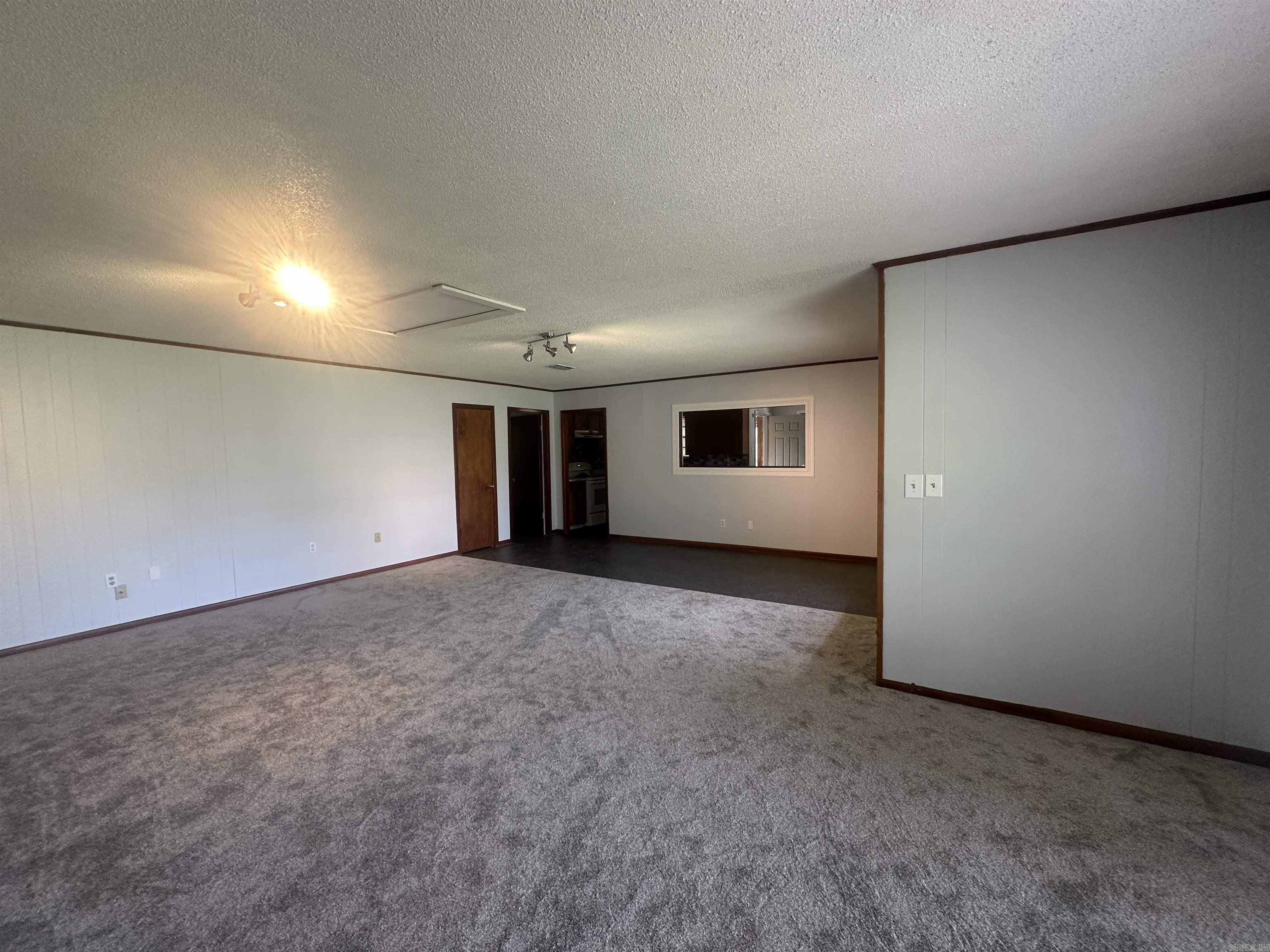 716  Hummingbird Trl  Atlanta, TX