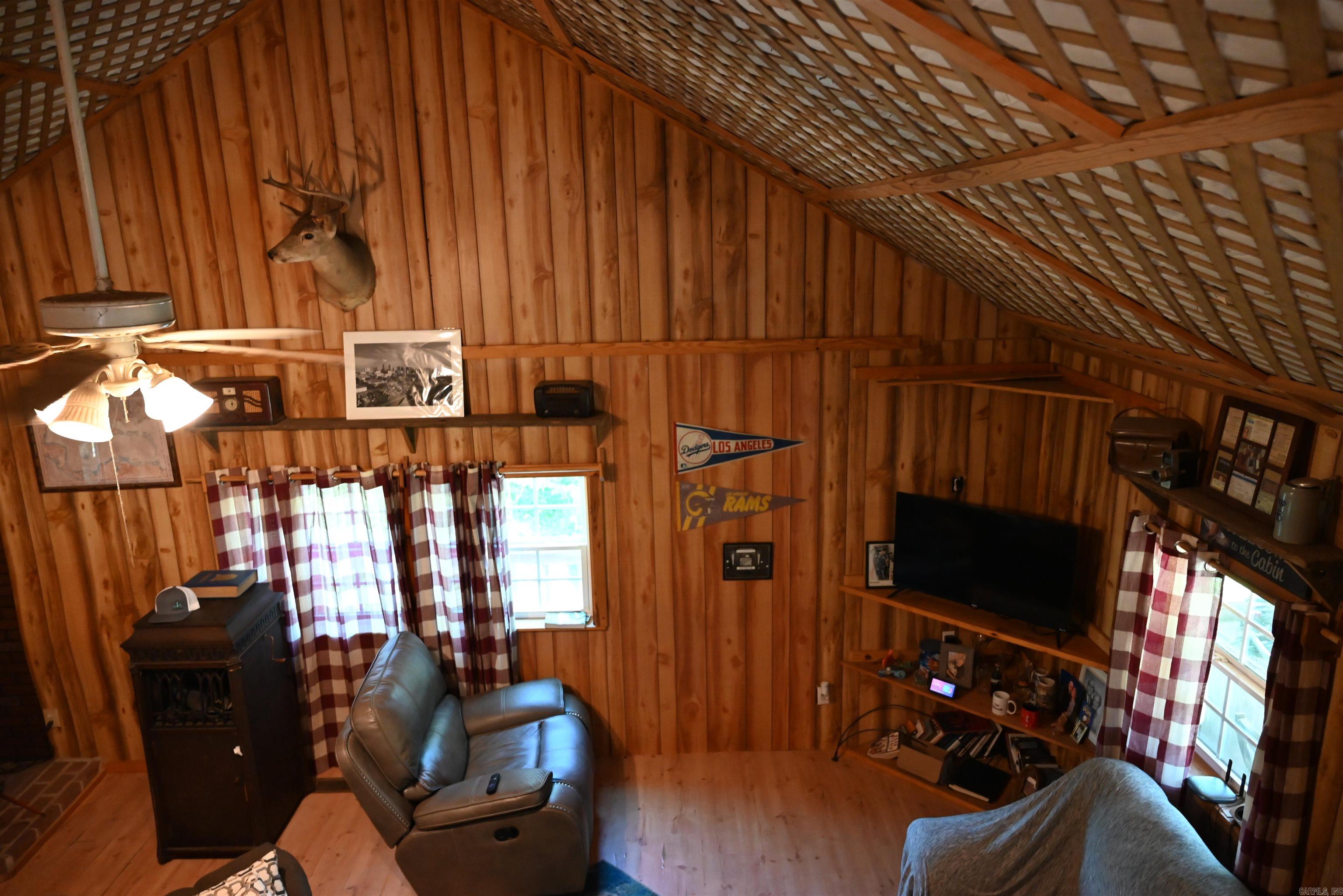 2194 PINDALL RIDGE RD. Pindall, AR 72655