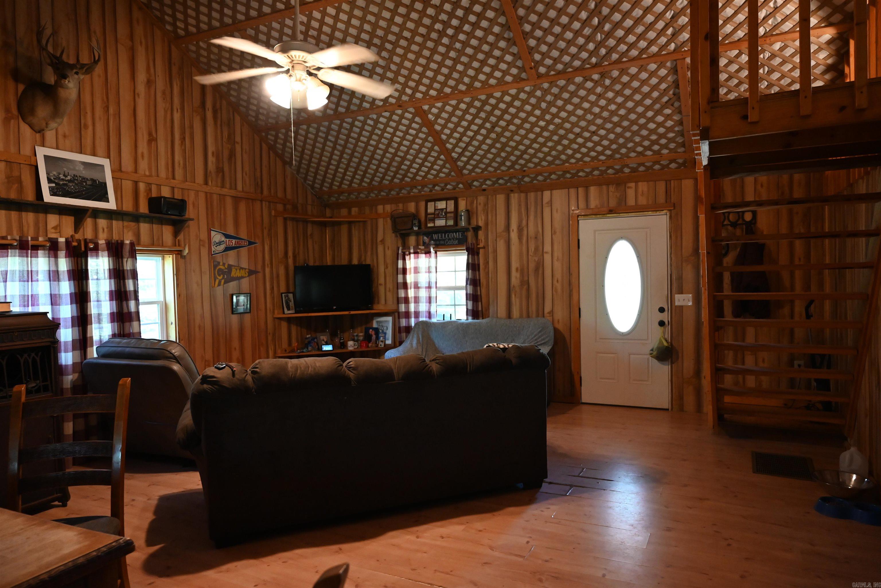 2194 PINDALL RIDGE RD. Pindall, AR 72655