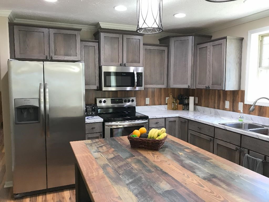 160  Slytown  Amity, AR