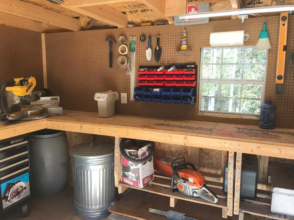 160 Slytown Road Amity, AR 71921