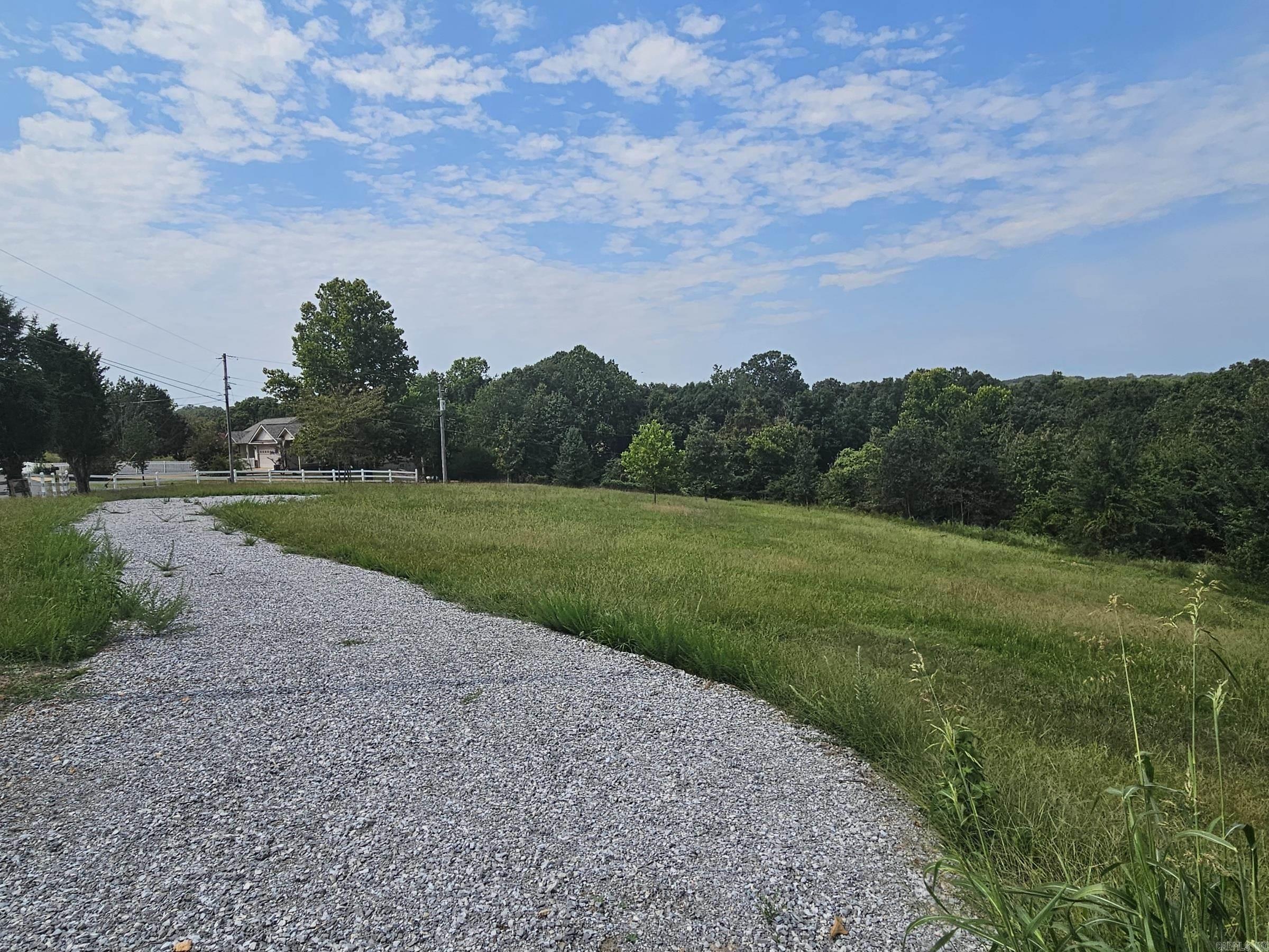 4  Country Charm  Mountain View, AR