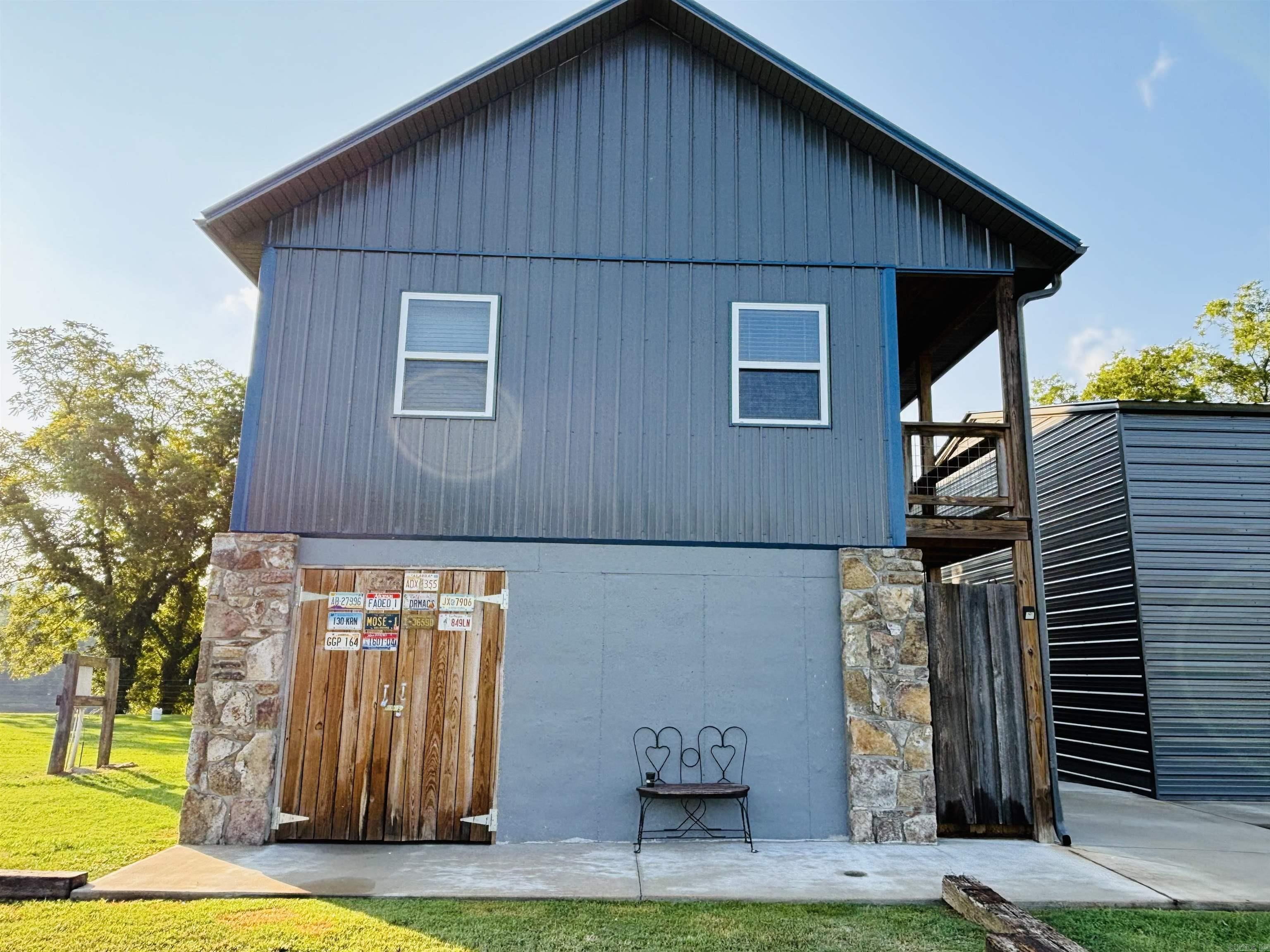 269  River Valley  Mountain View, AR