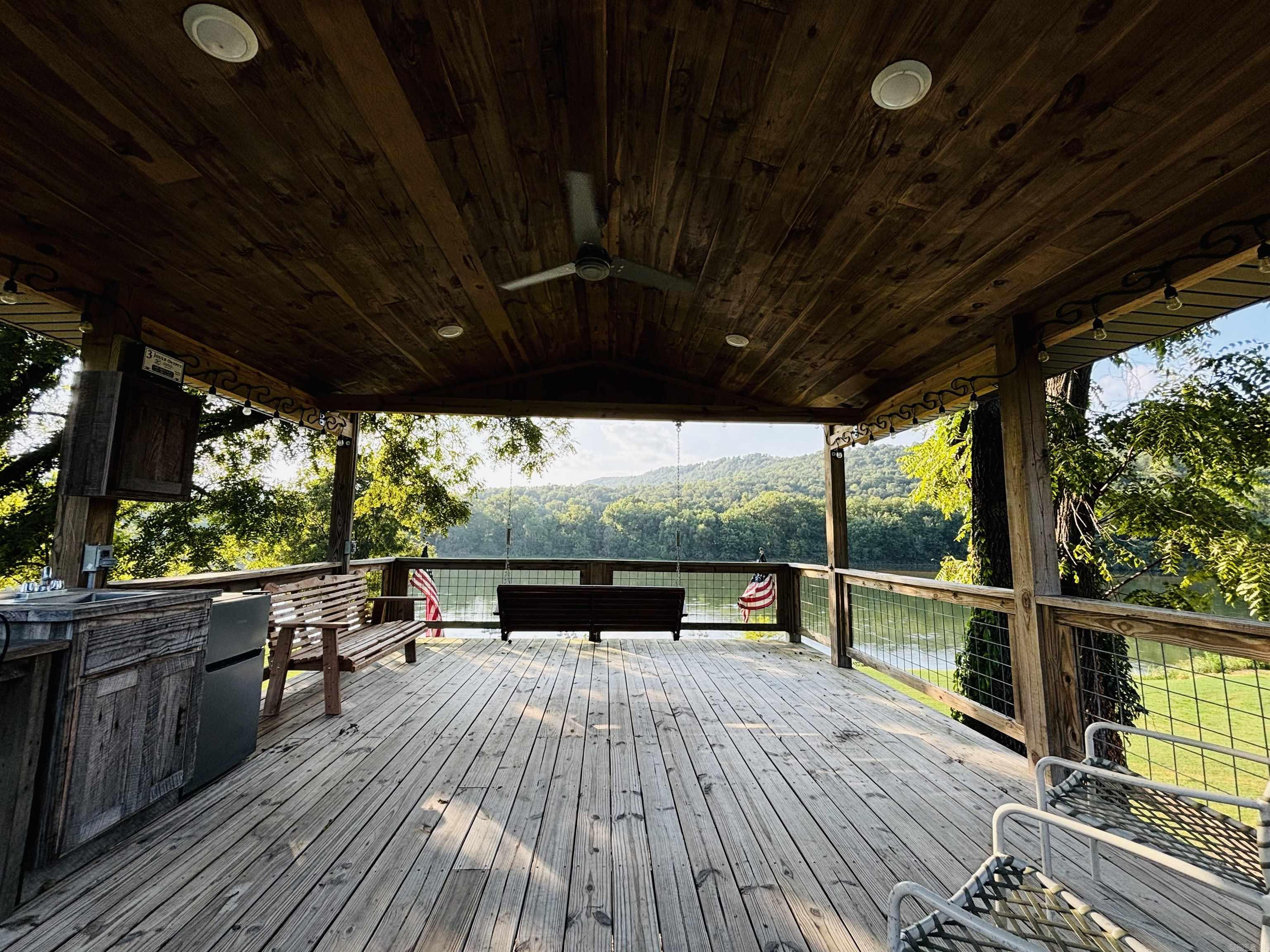 269  River Valley  Mountain View, AR