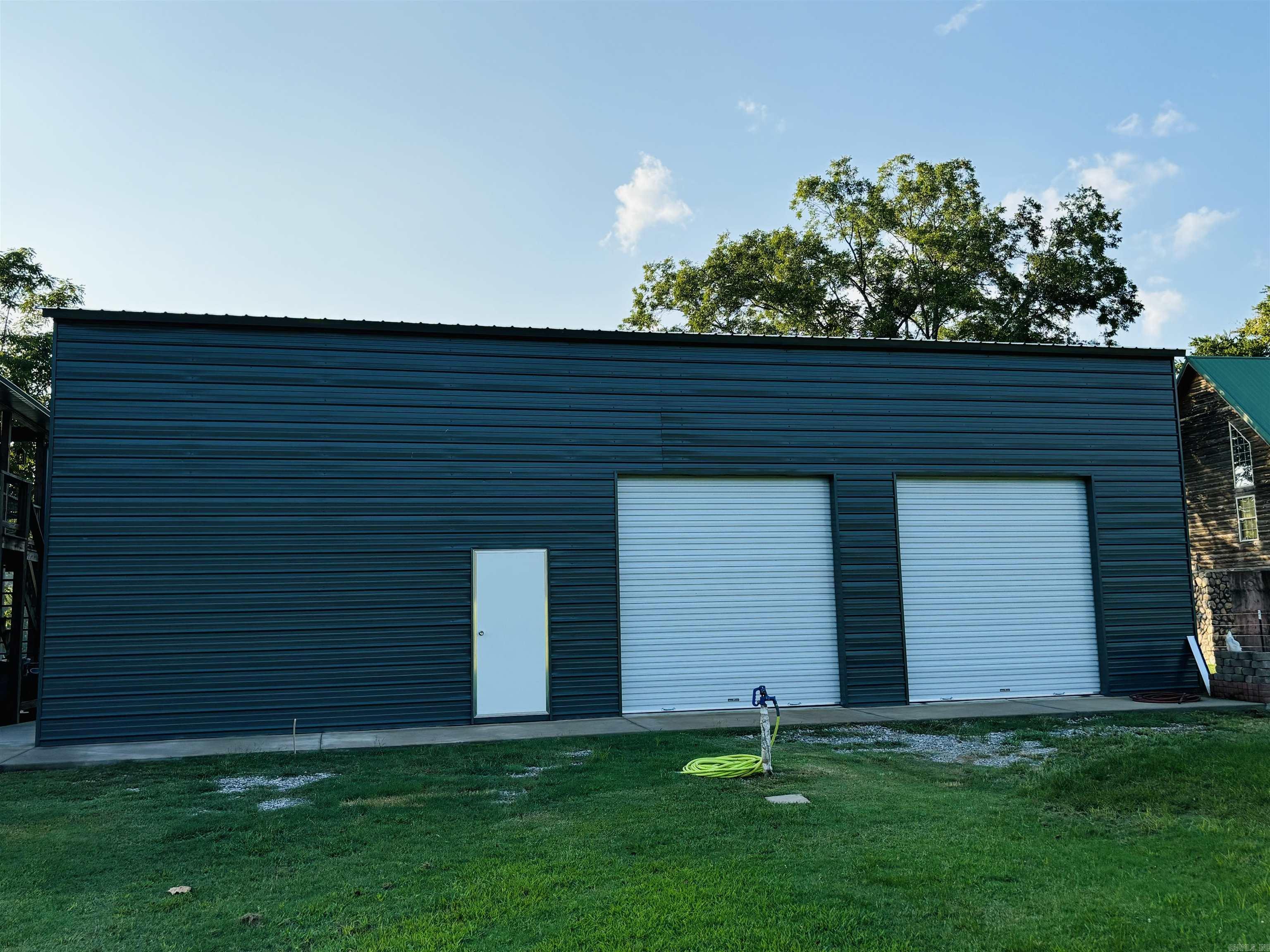 269  River Valley  Mountain View, AR