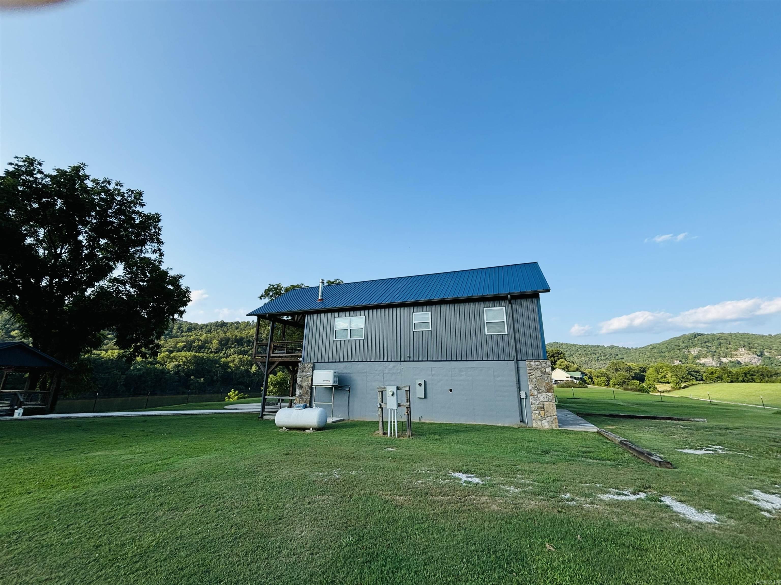 269  River Valley  Mountain View, AR