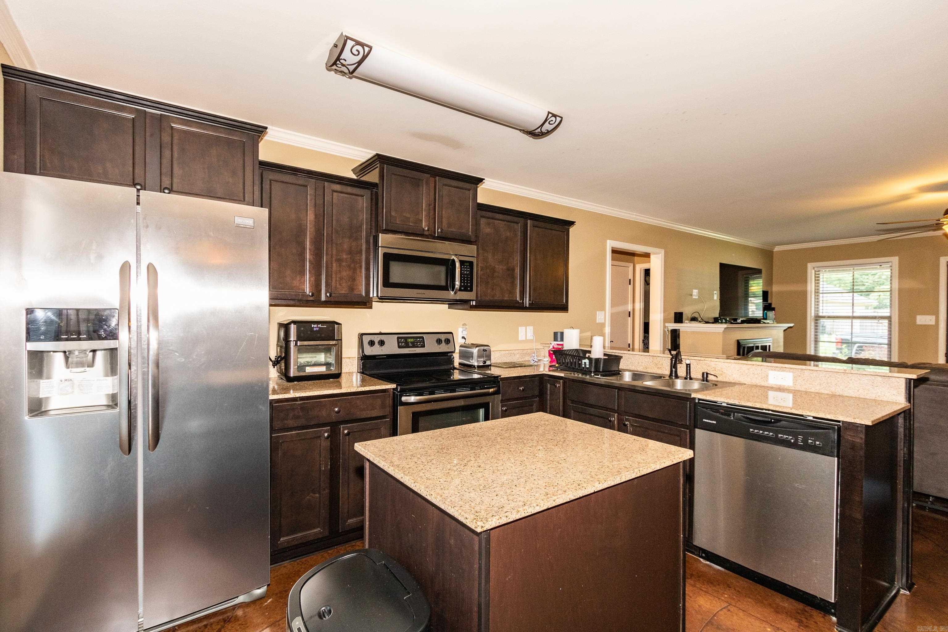 1107  Fox Chase  Bryant, AR