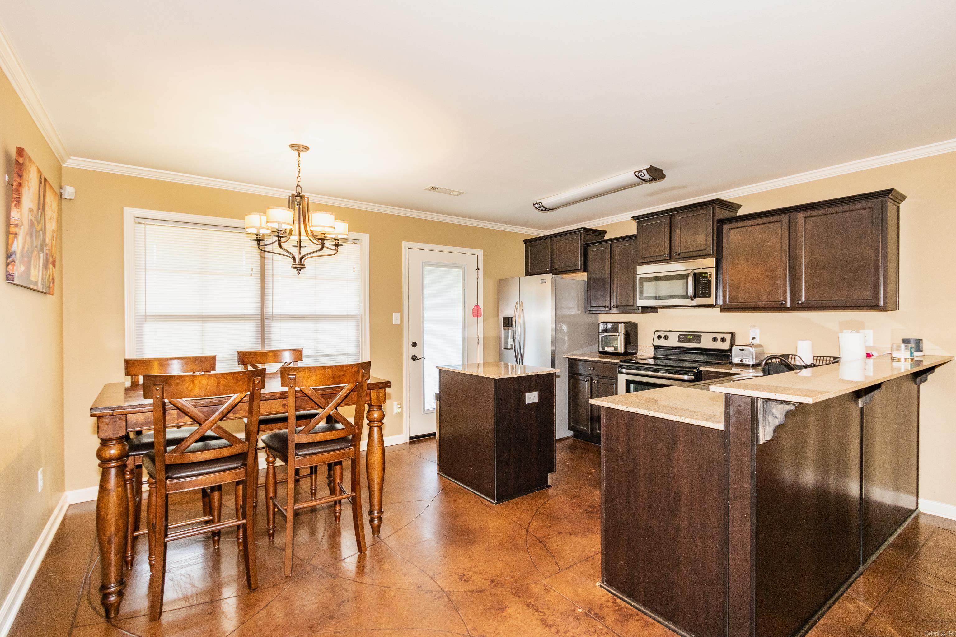 1107  Fox Chase  Bryant, AR