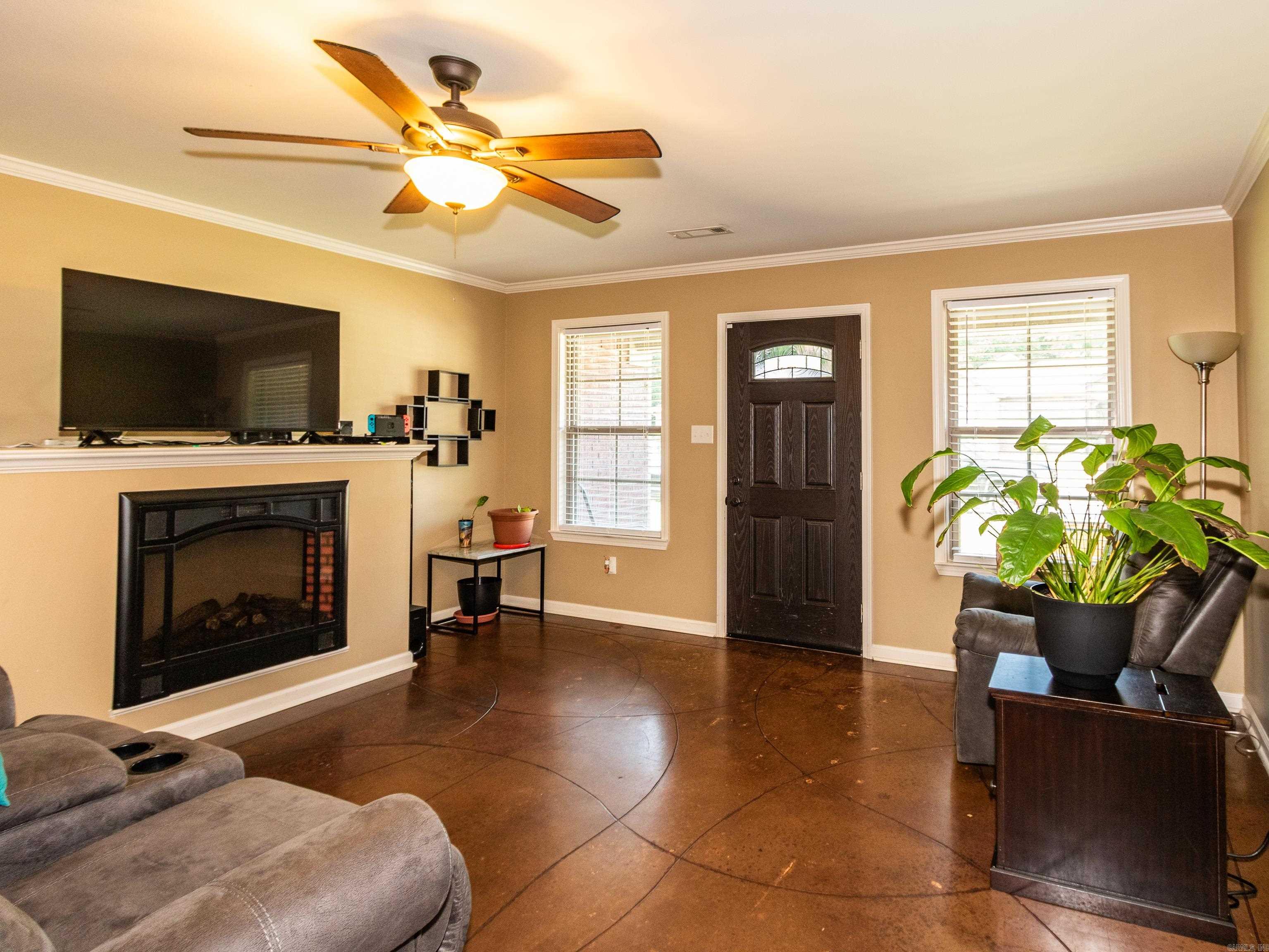 1107  Fox Chase  Bryant, AR