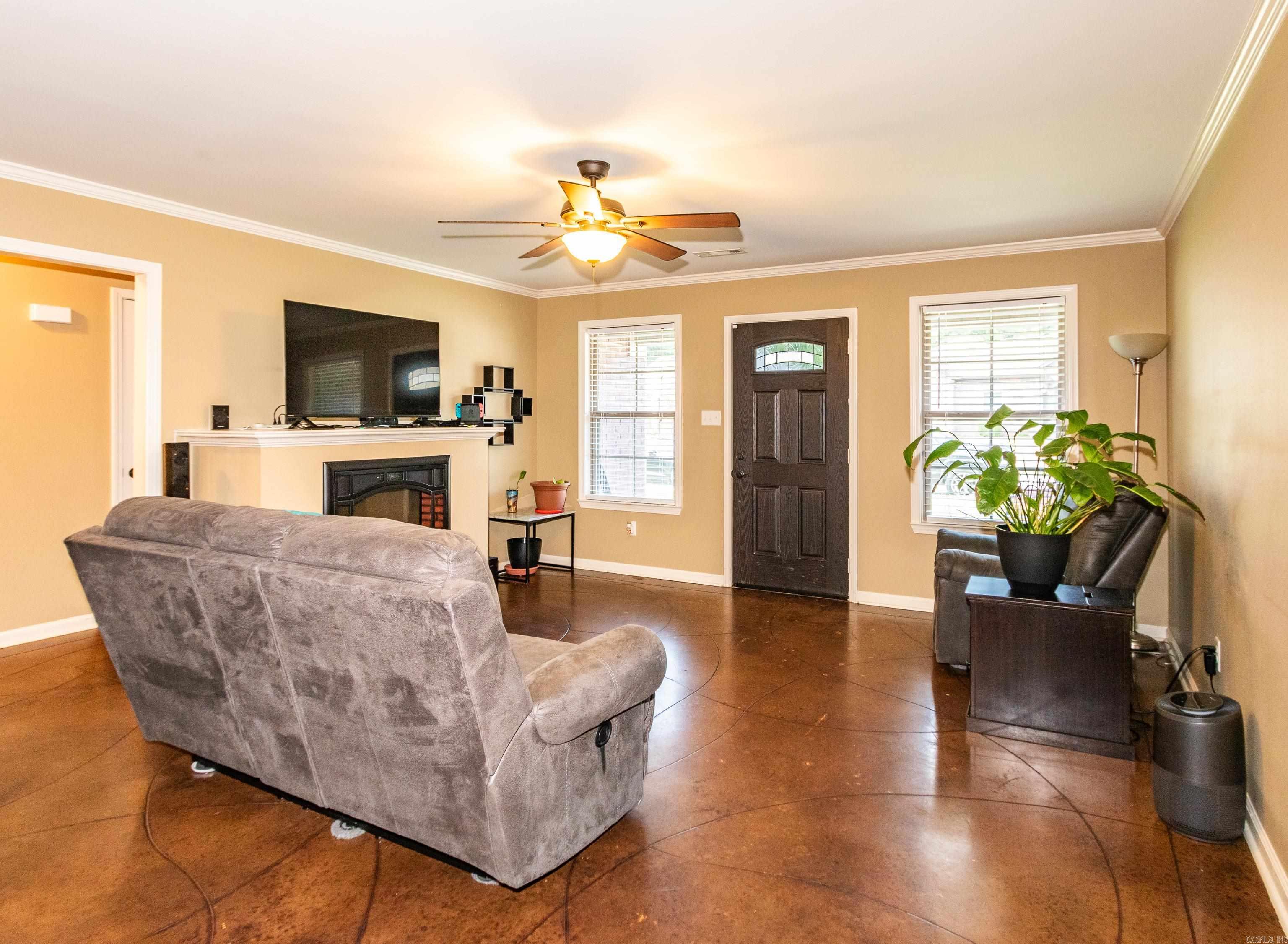 1107  Fox Chase  Bryant, AR