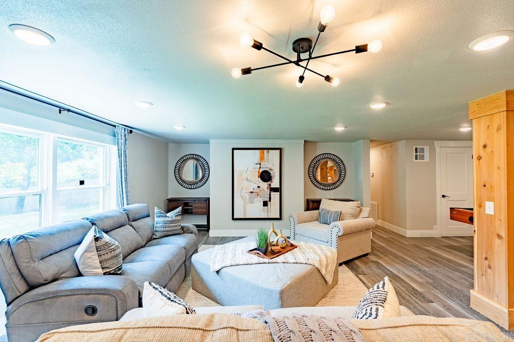2509  Lakewood  Heber Springs, AR