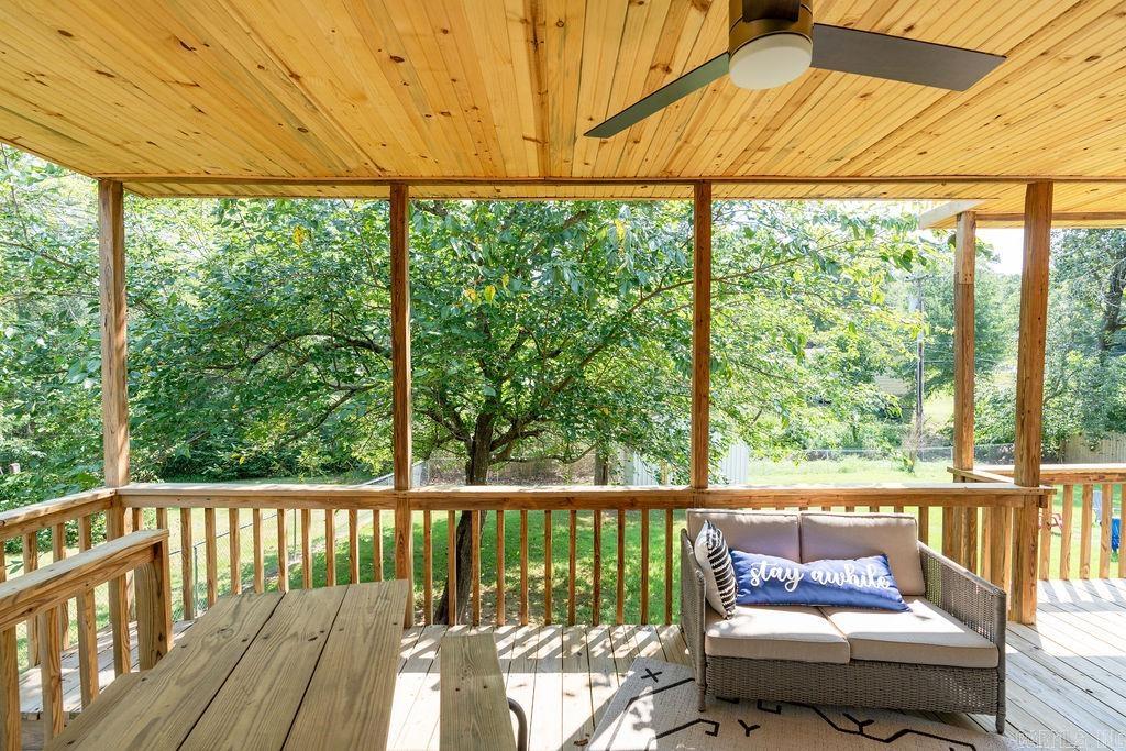 2509  Lakewood  Heber Springs, AR