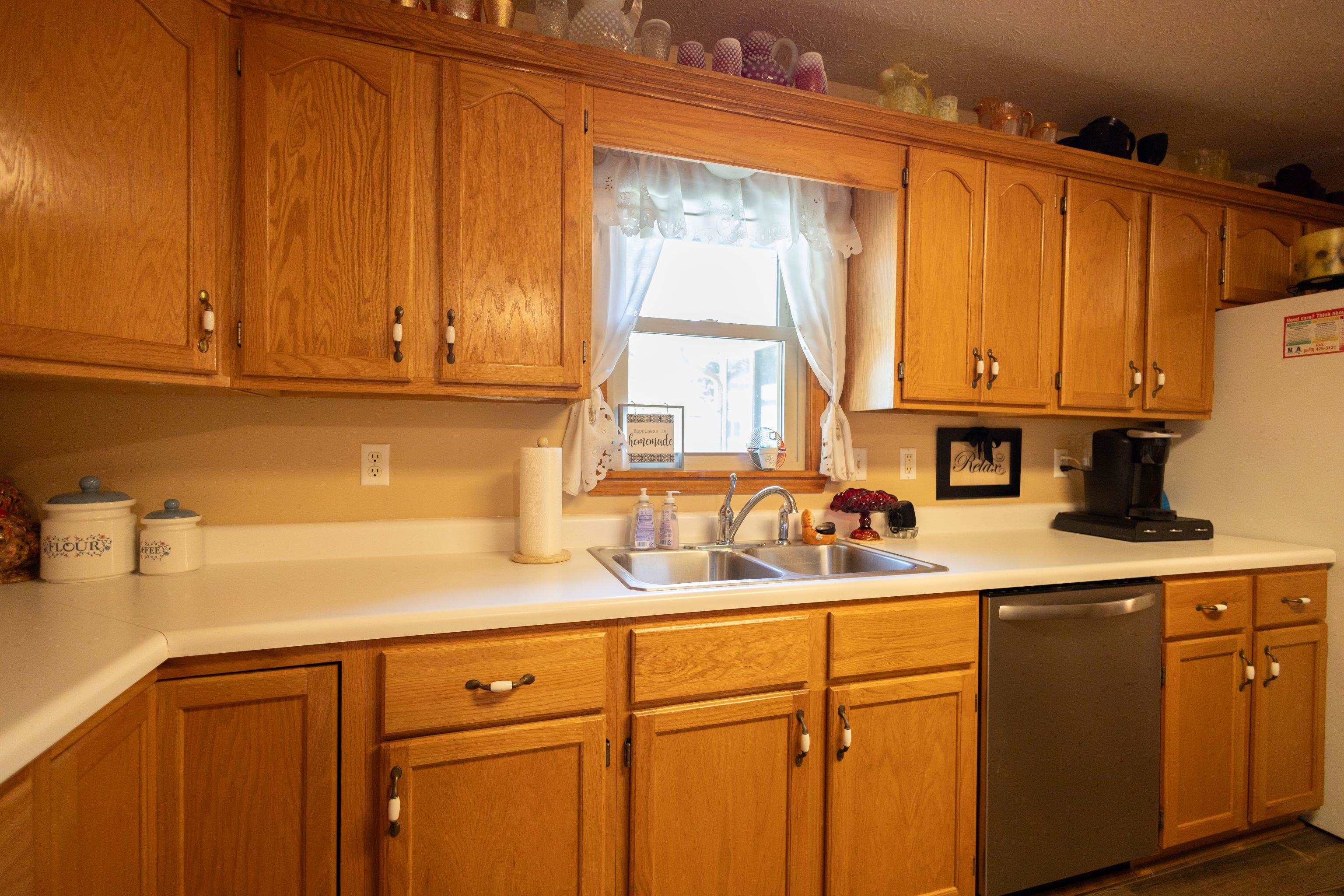 1159  Leonard  Mountain Home, AR