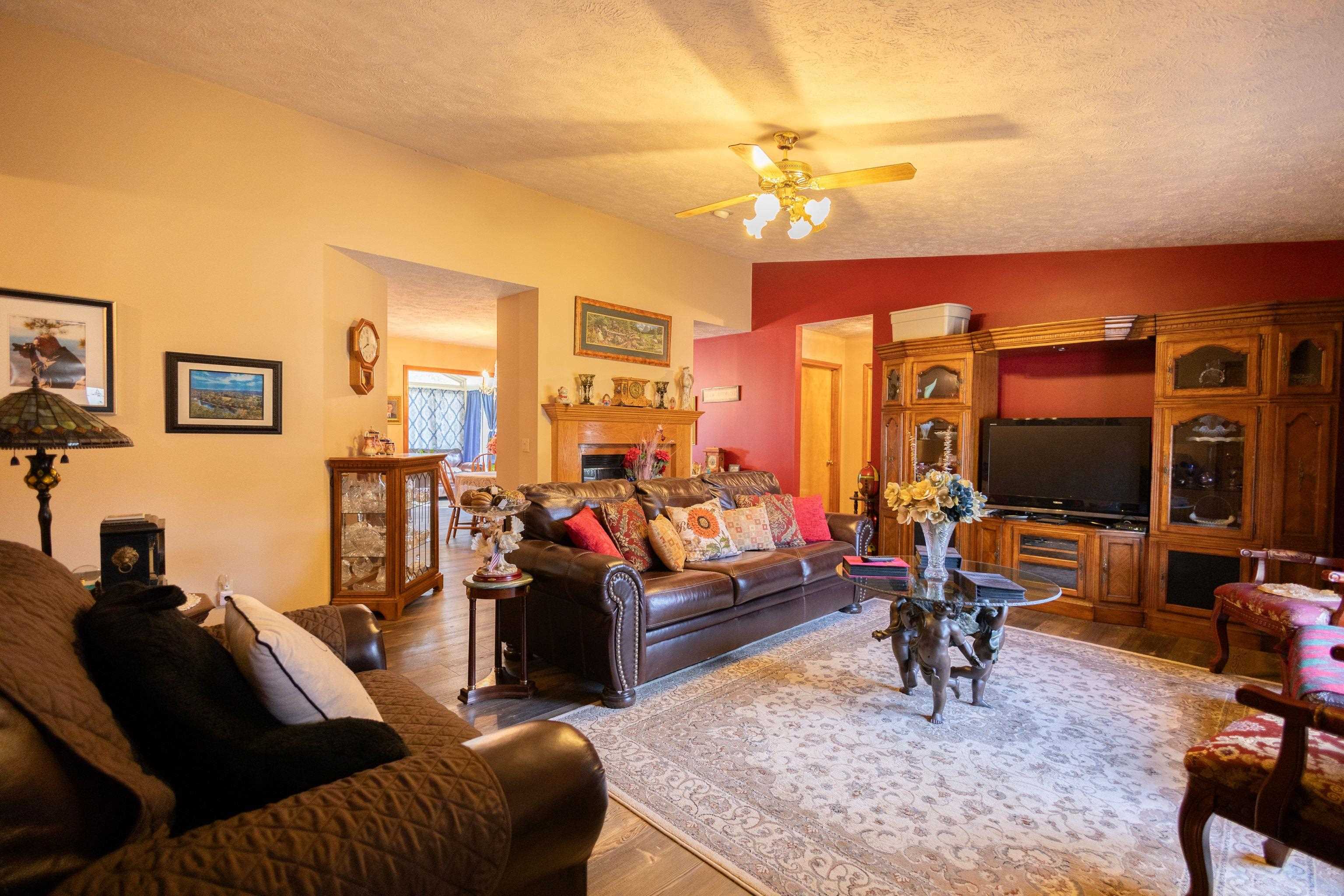 1159  Leonard  Mountain Home, AR