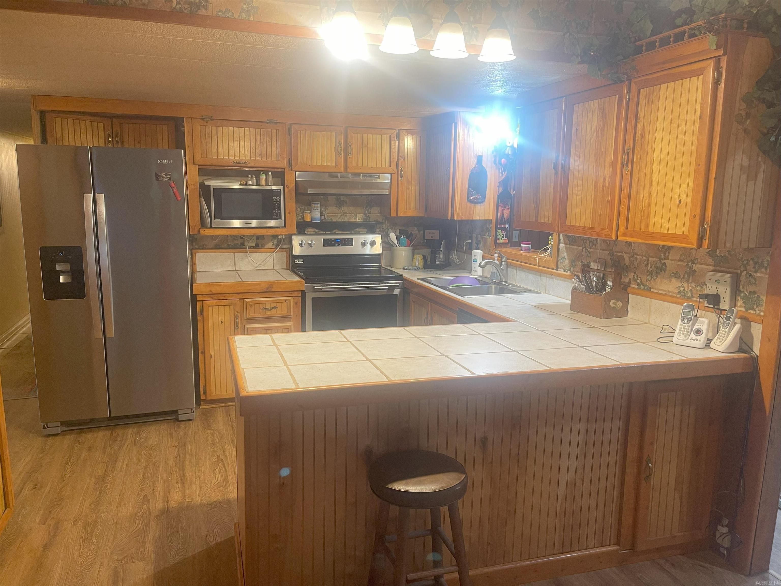 532 Canyon Road Greers Ferry, AR 72067