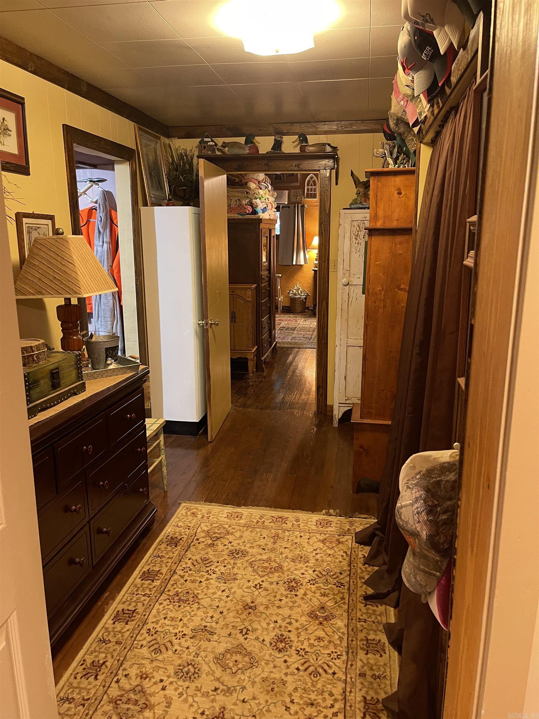 532 Canyon Road Greers Ferry, AR 72067