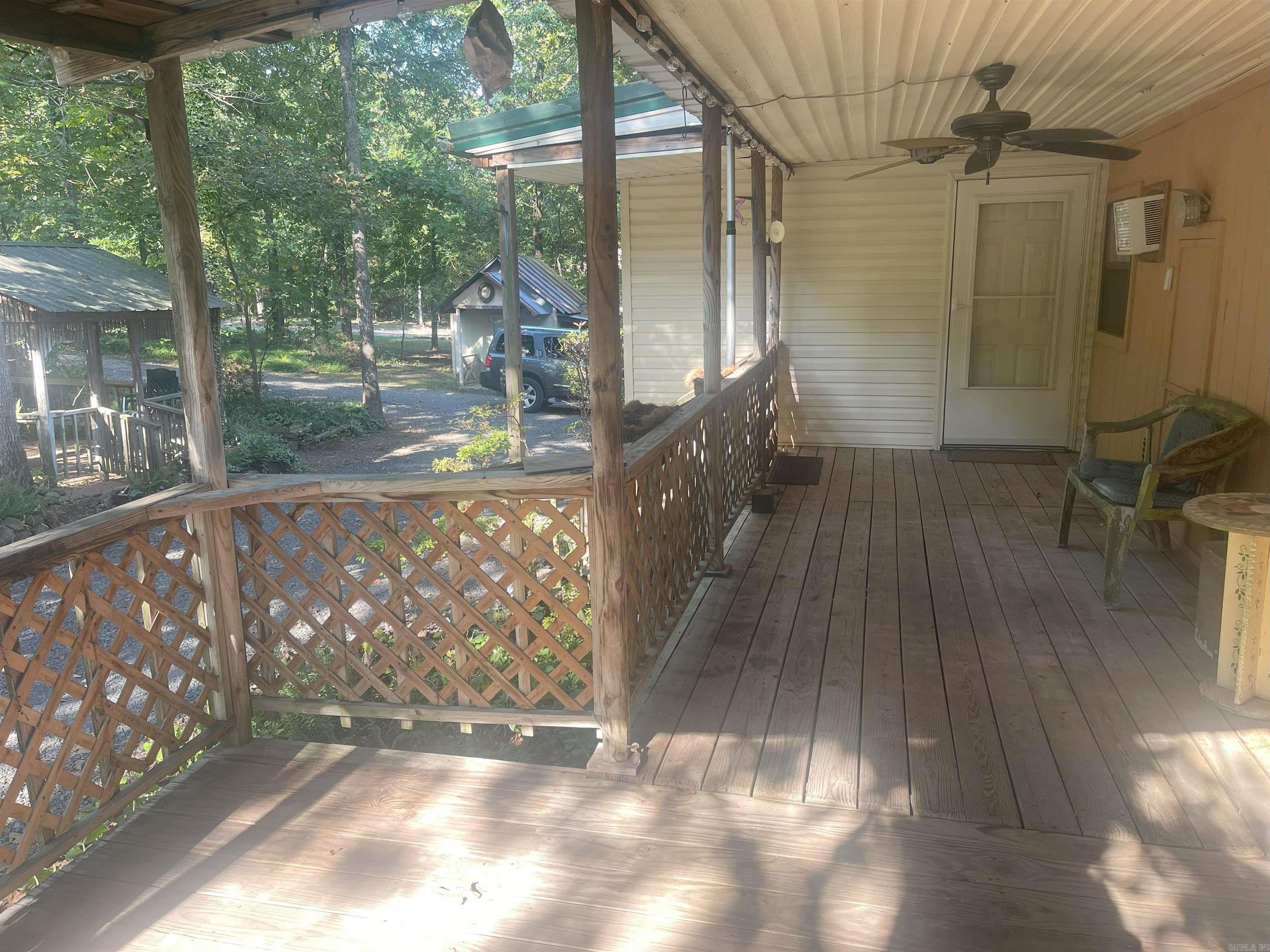 532 Canyon Road Greers Ferry, AR 72067