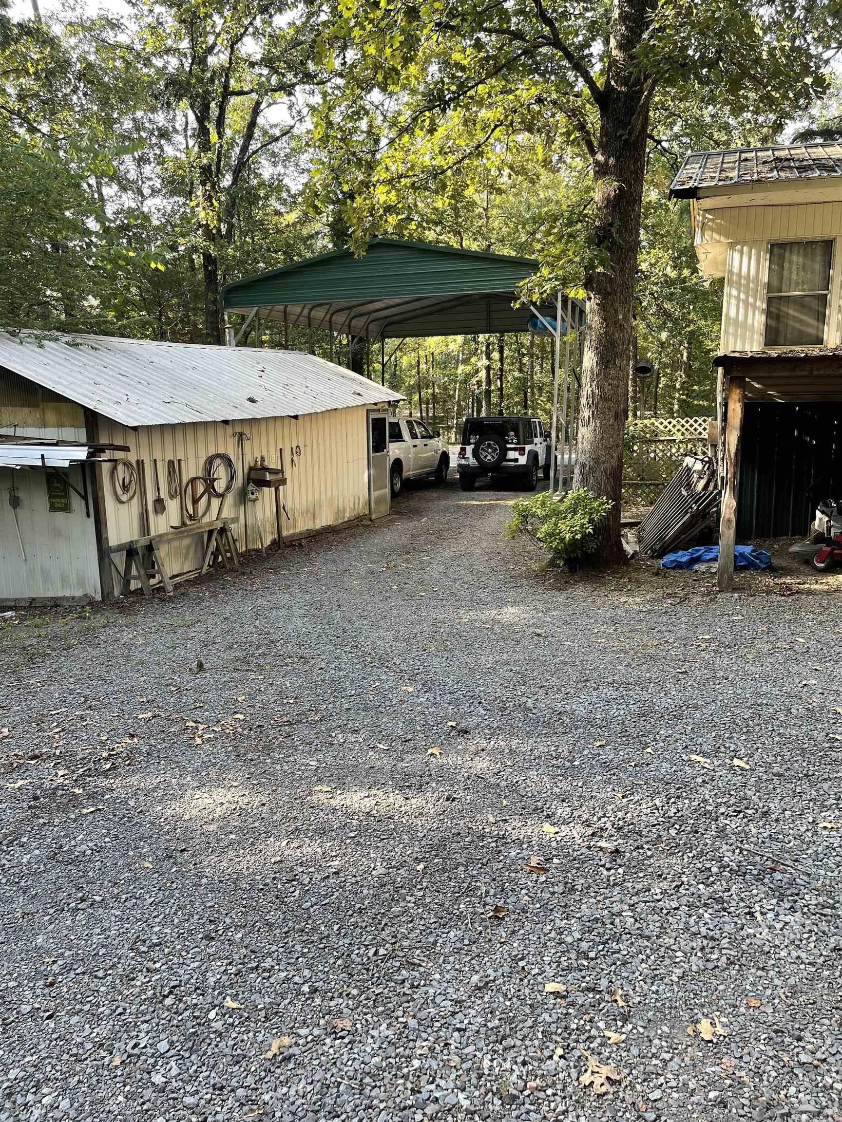 532 Canyon Road Greers Ferry, AR 72067