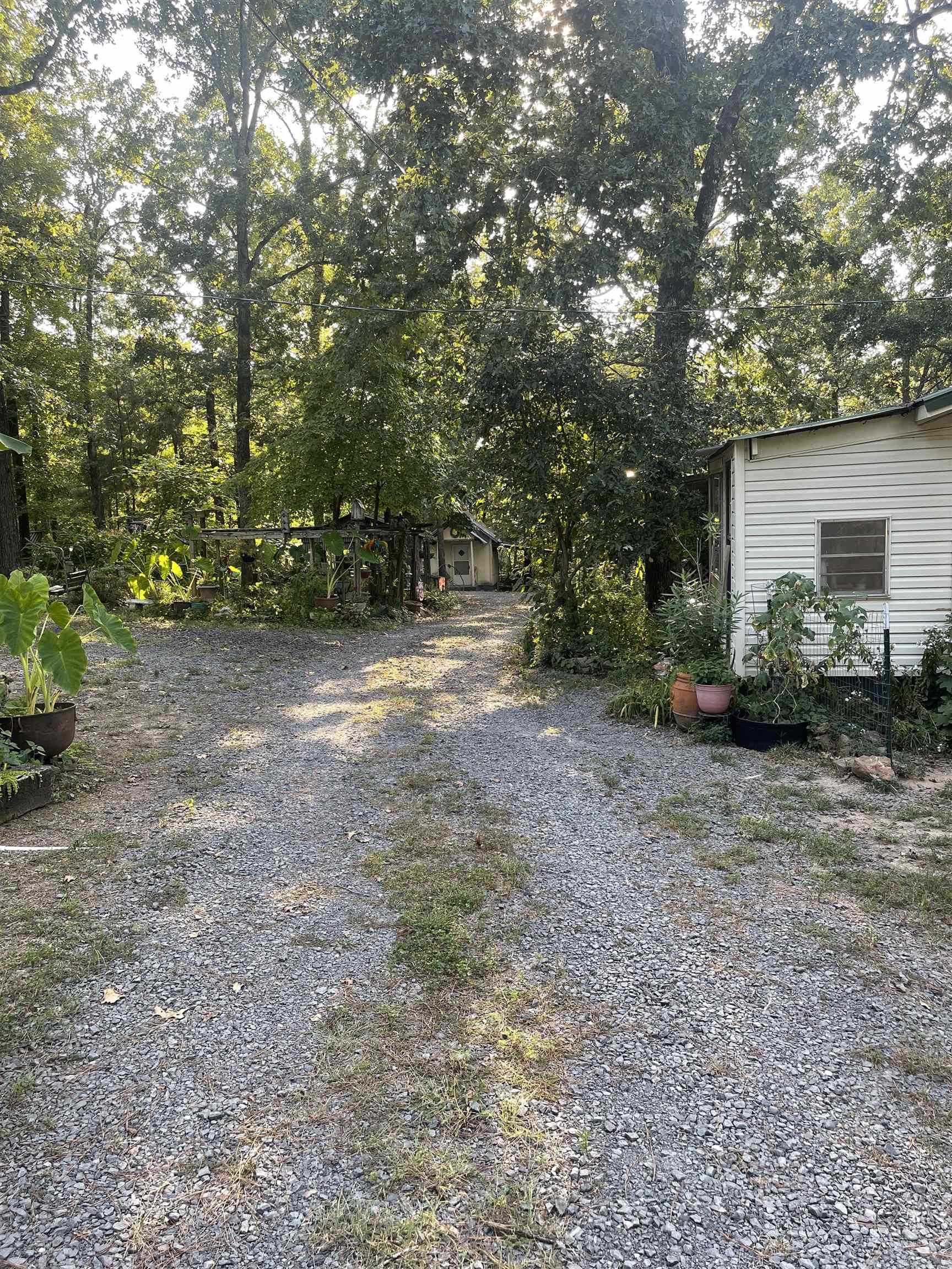 532 Canyon Road Greers Ferry, AR 72067