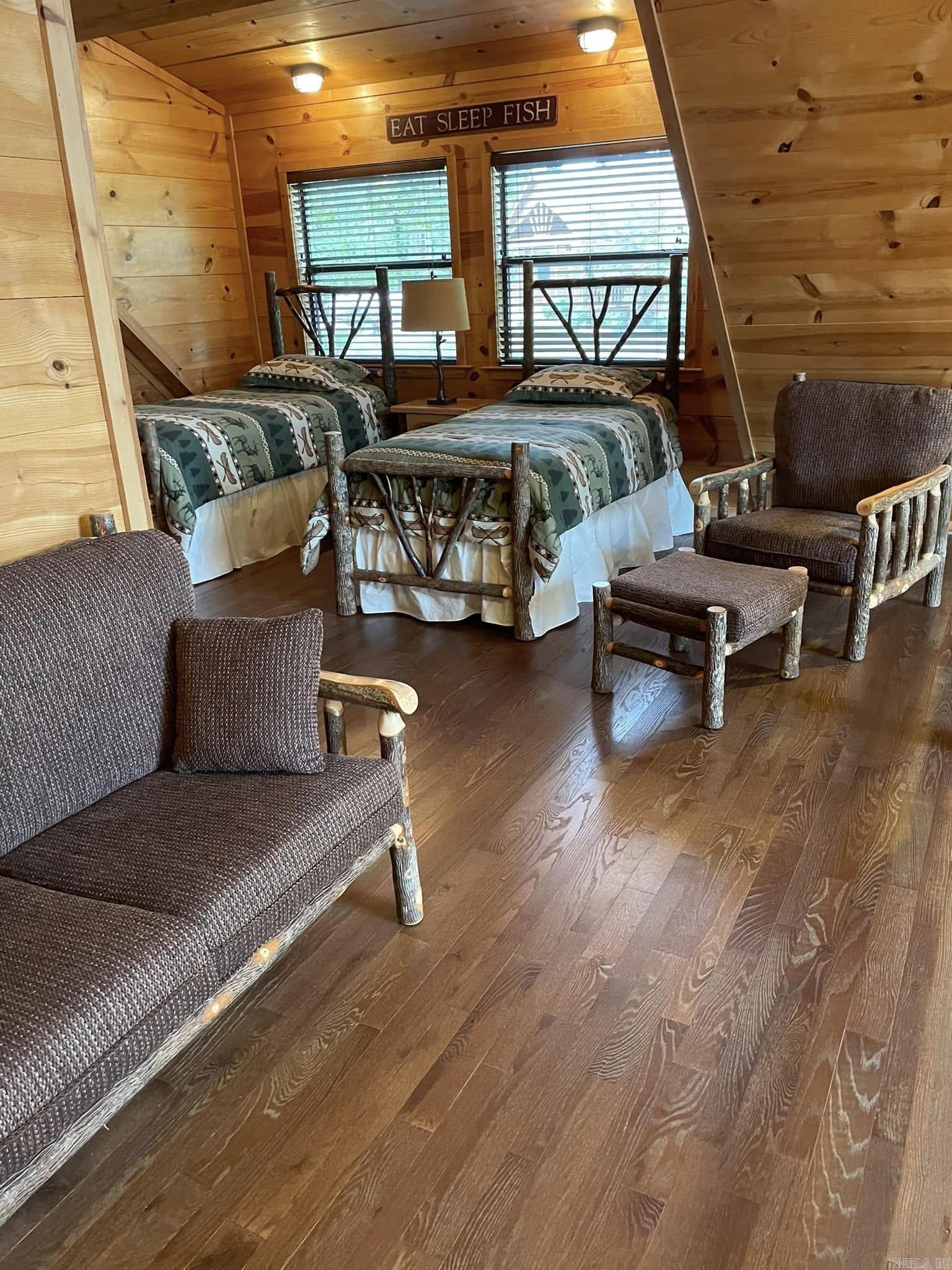 516  Bluff View Court  Mountain View, AR