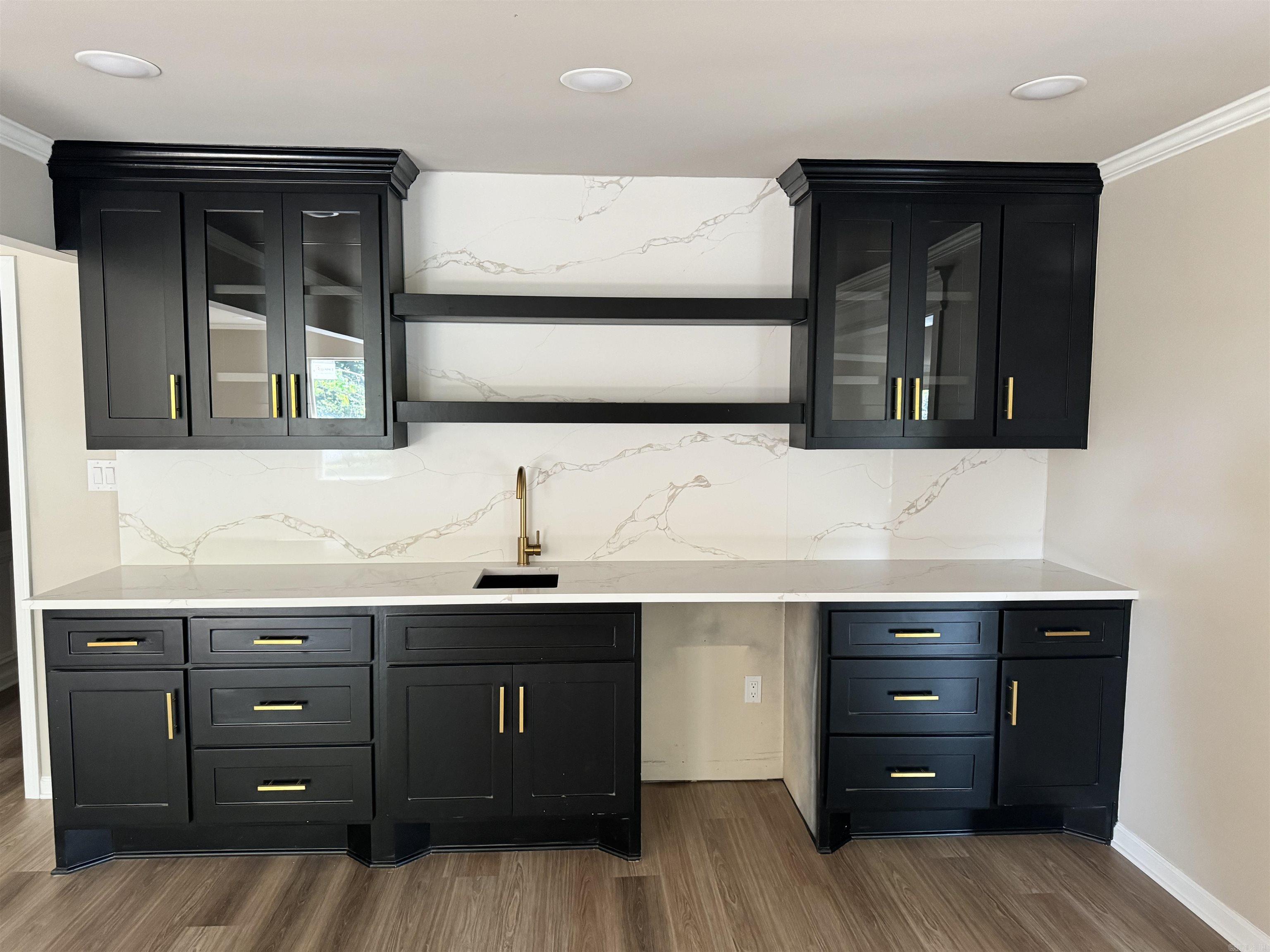 1302  Oliver  Stuttgart, AR