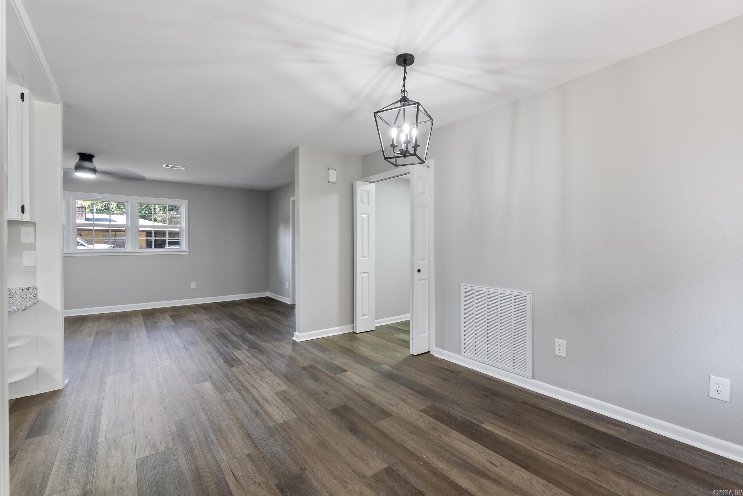 1110  Henry  Benton, AR