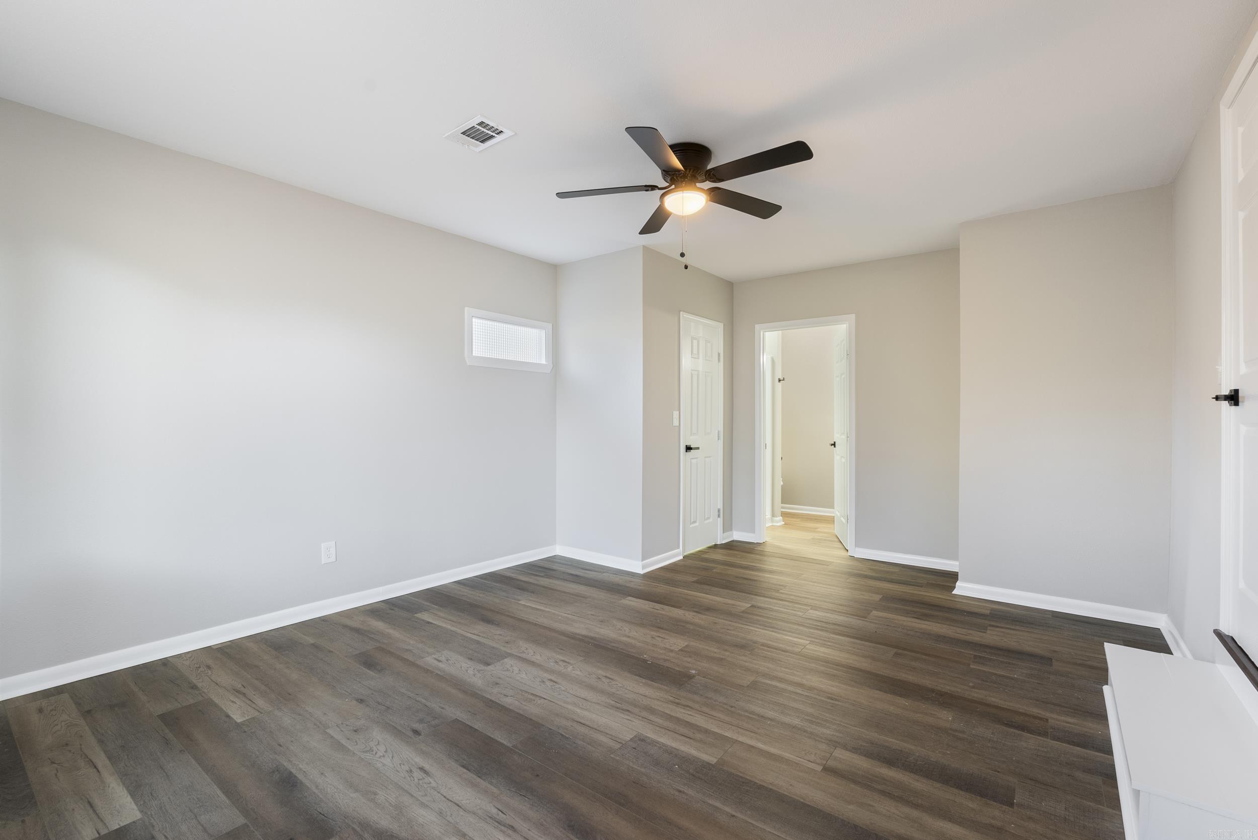 1110  Henry  Benton, AR