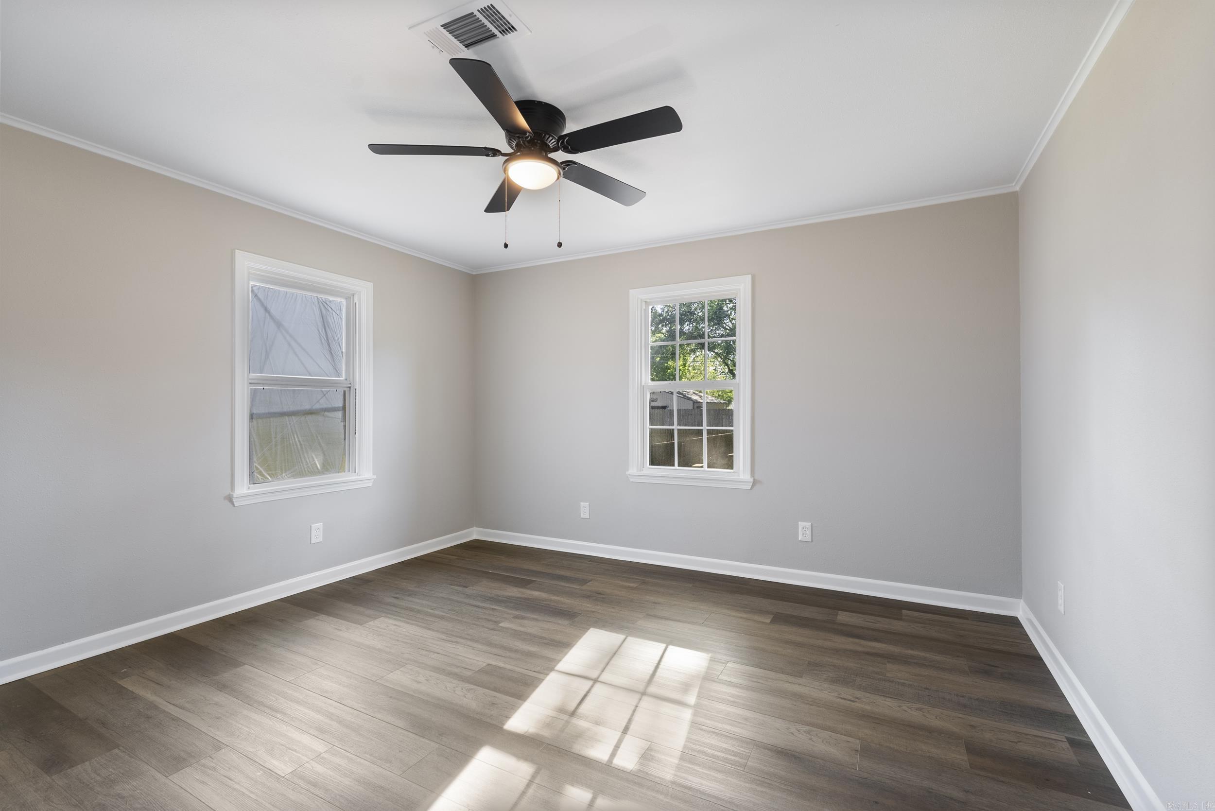 1110  Henry  Benton, AR