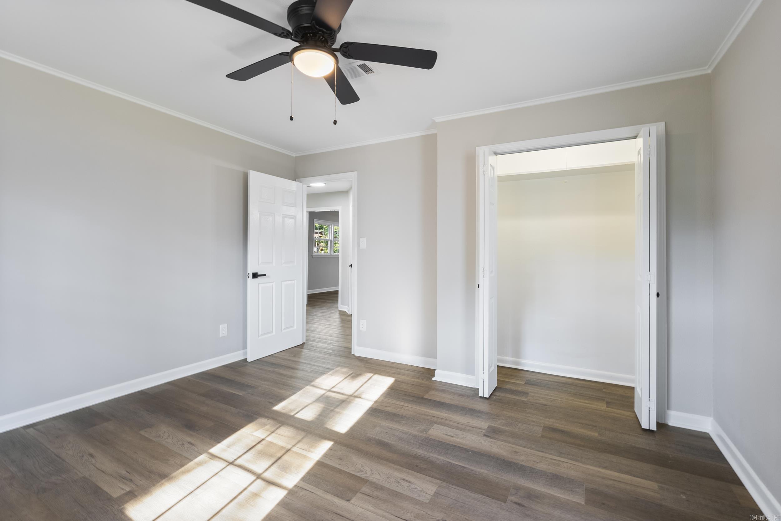 1110  Henry  Benton, AR