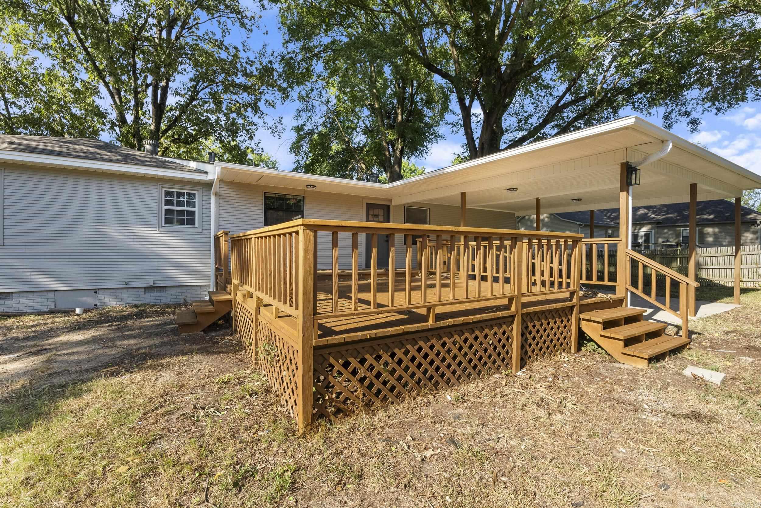 1110  Henry  Benton, AR