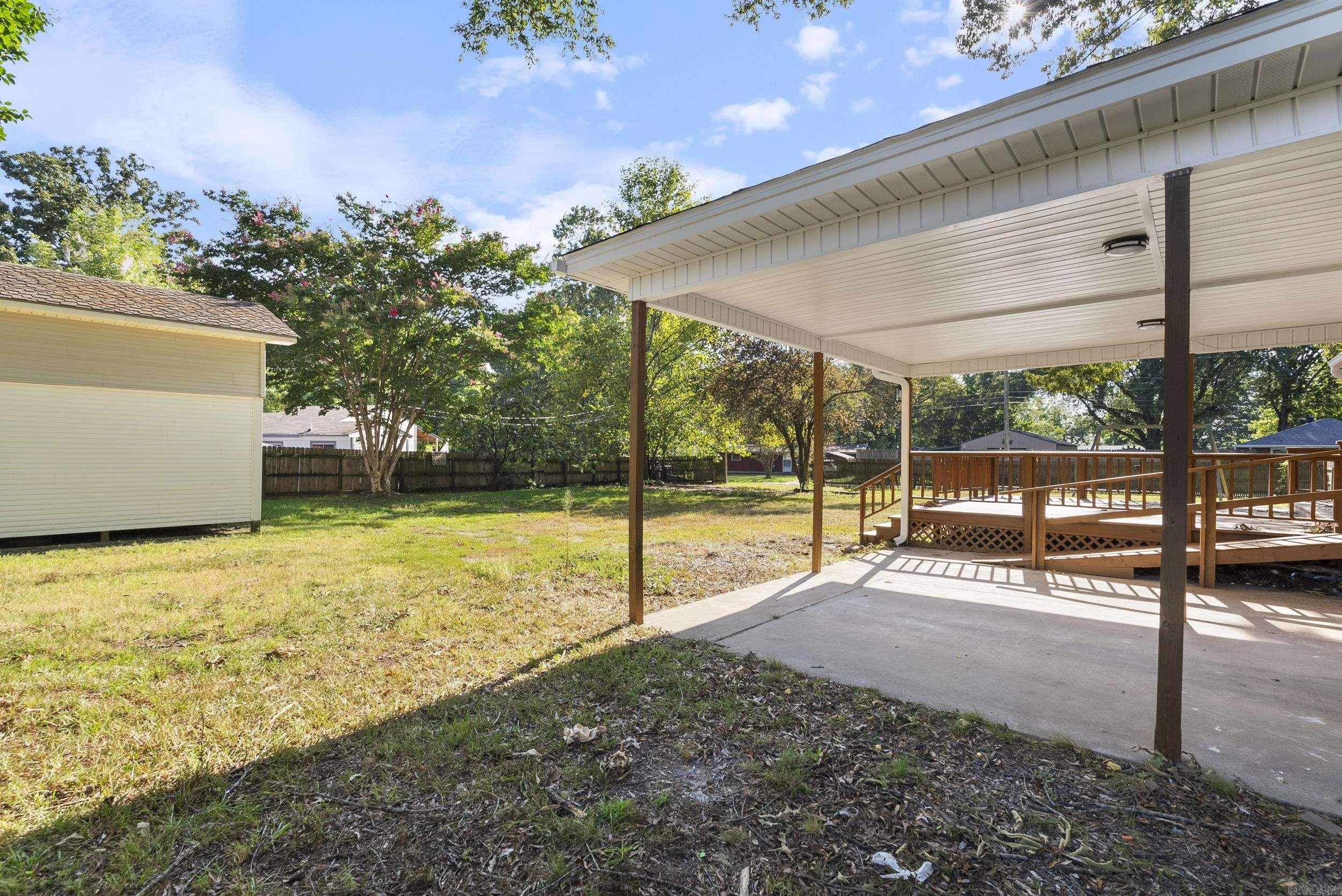 1110  Henry  Benton, AR