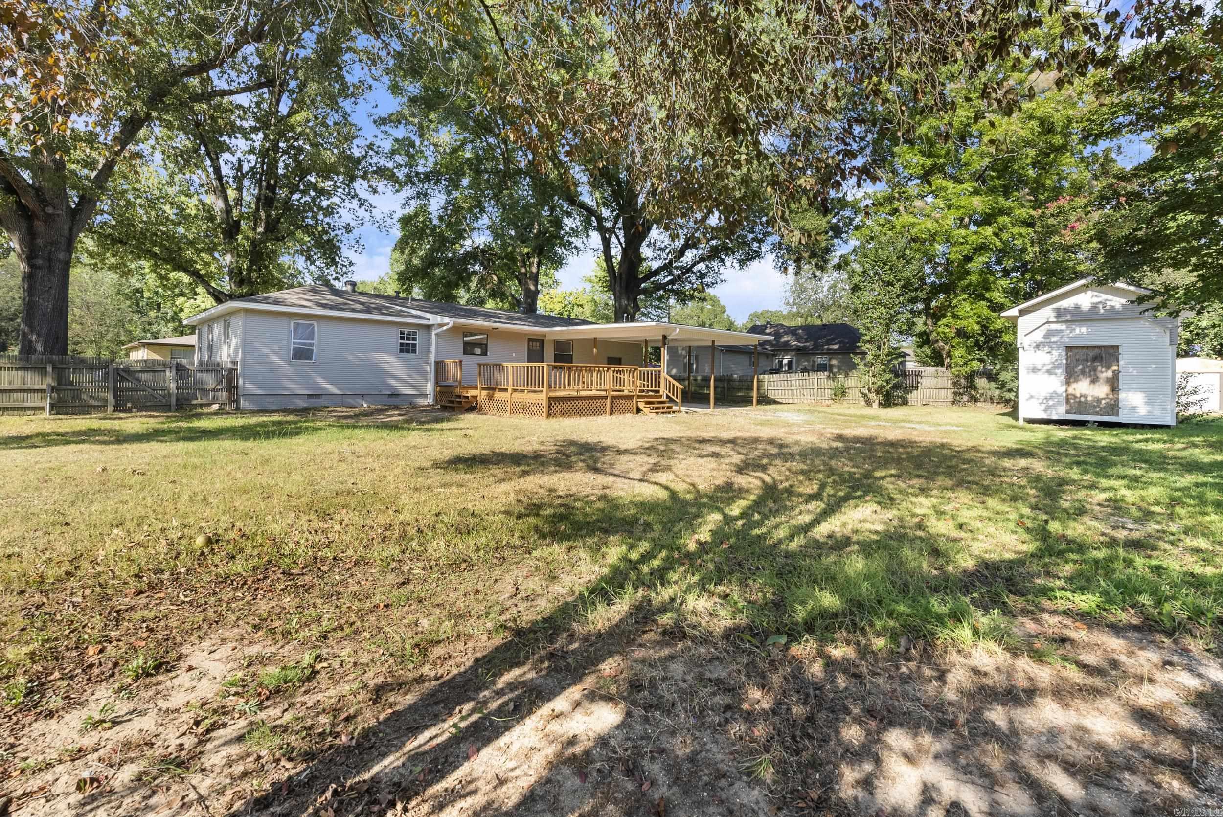 1110  Henry  Benton, AR