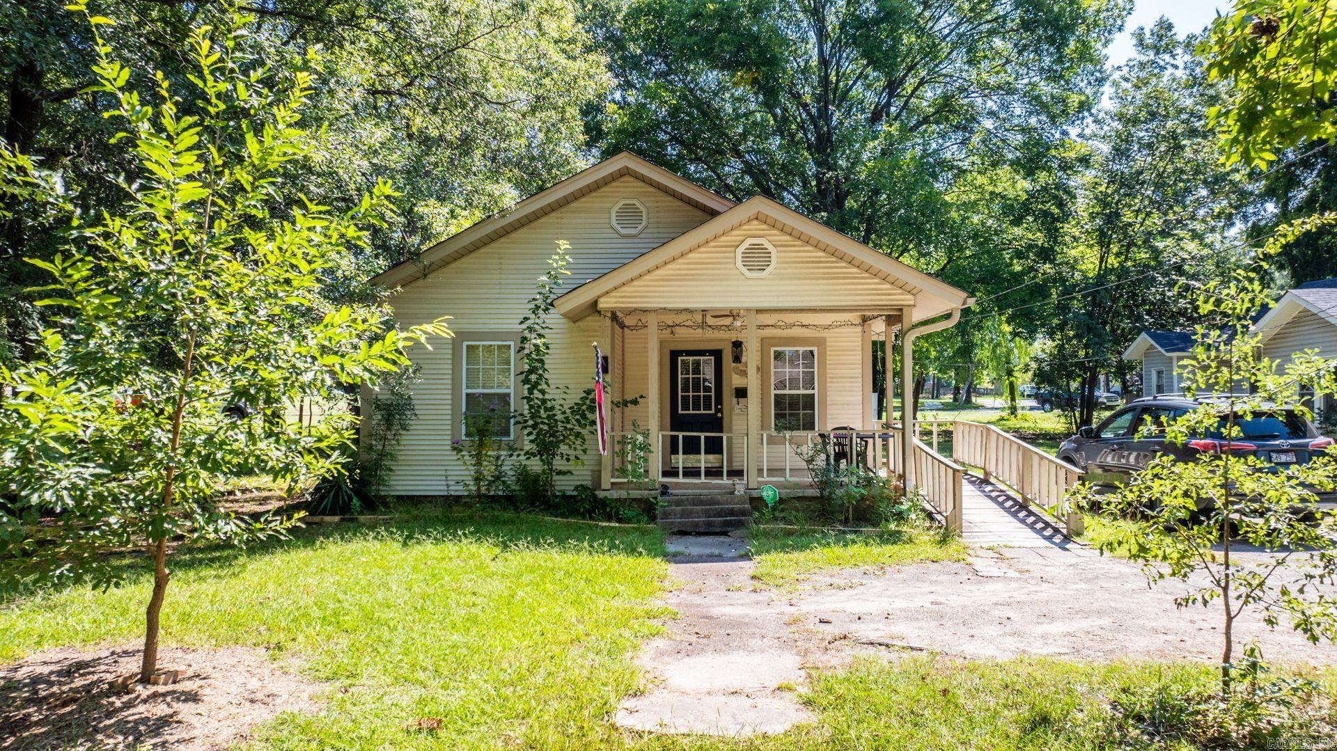 340  Ash  Conway, AR