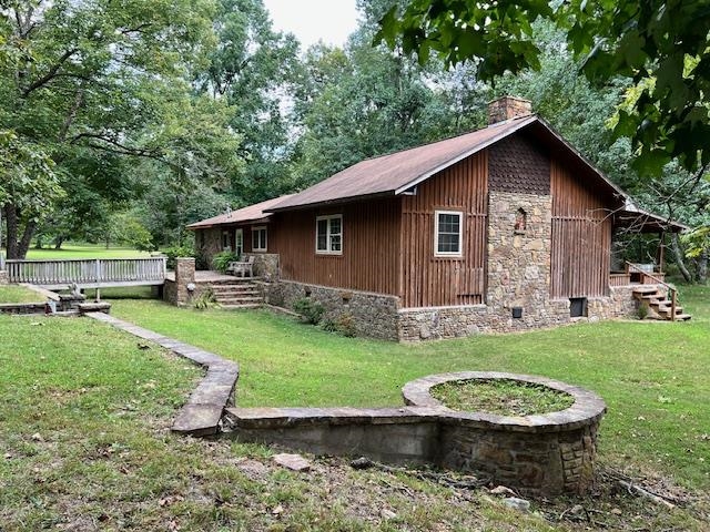 652  Oliver  Mountain View, AR