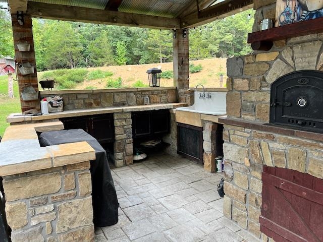 652  Oliver  Mountain View, AR