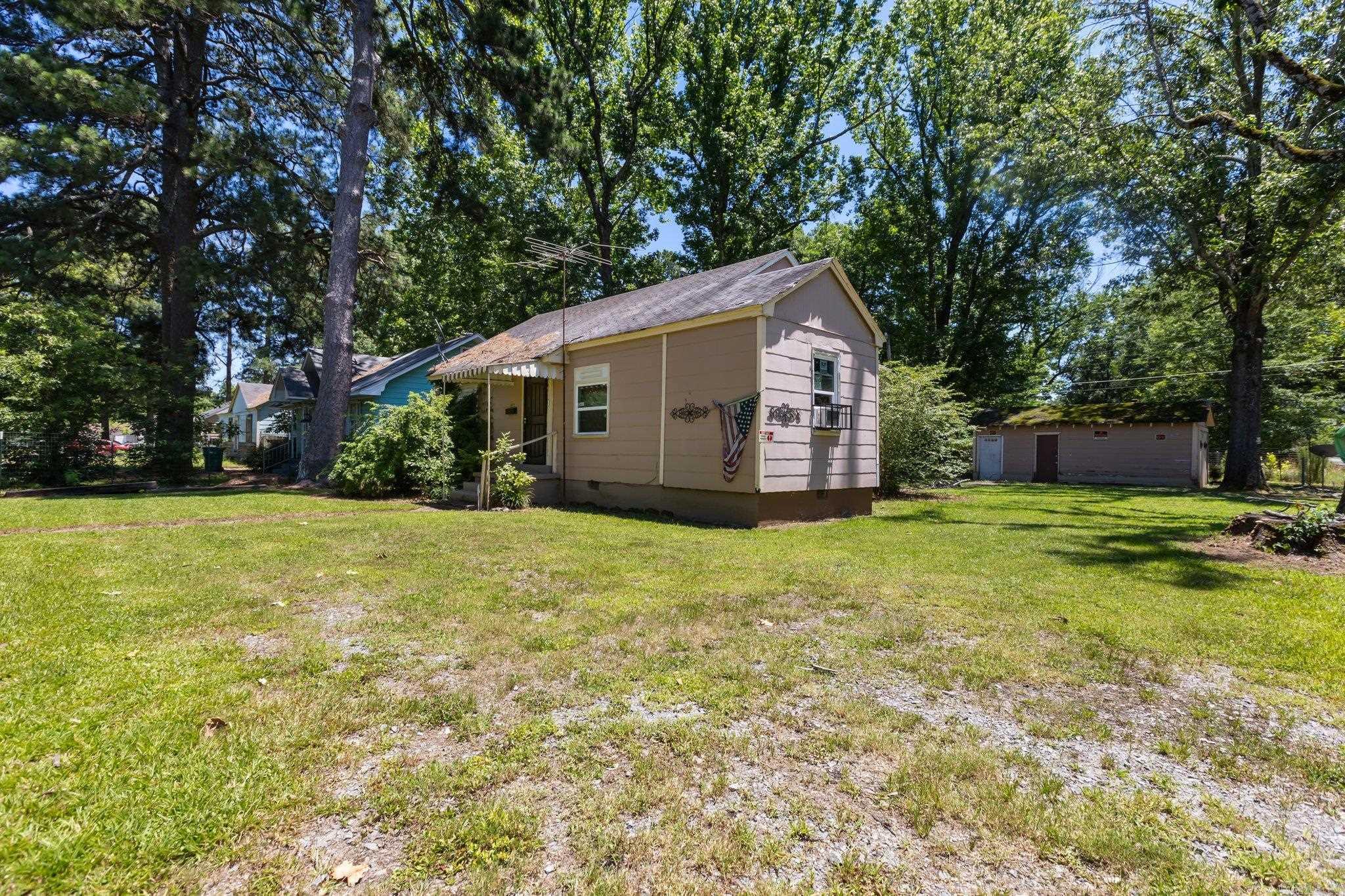 2006 W 24TH  Pine Bluff, AR