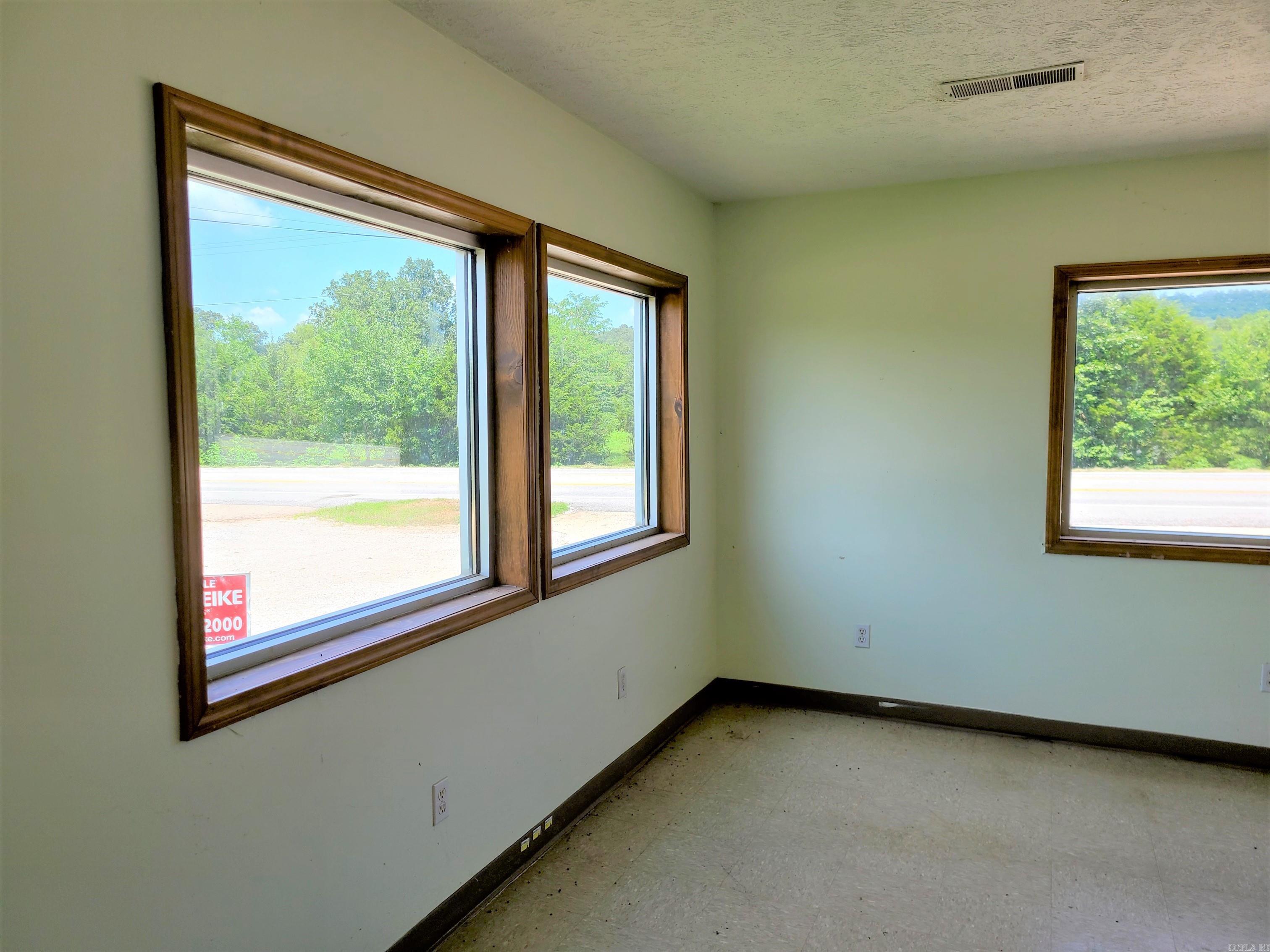 205 N Hwy 65  Saint Joe, AR