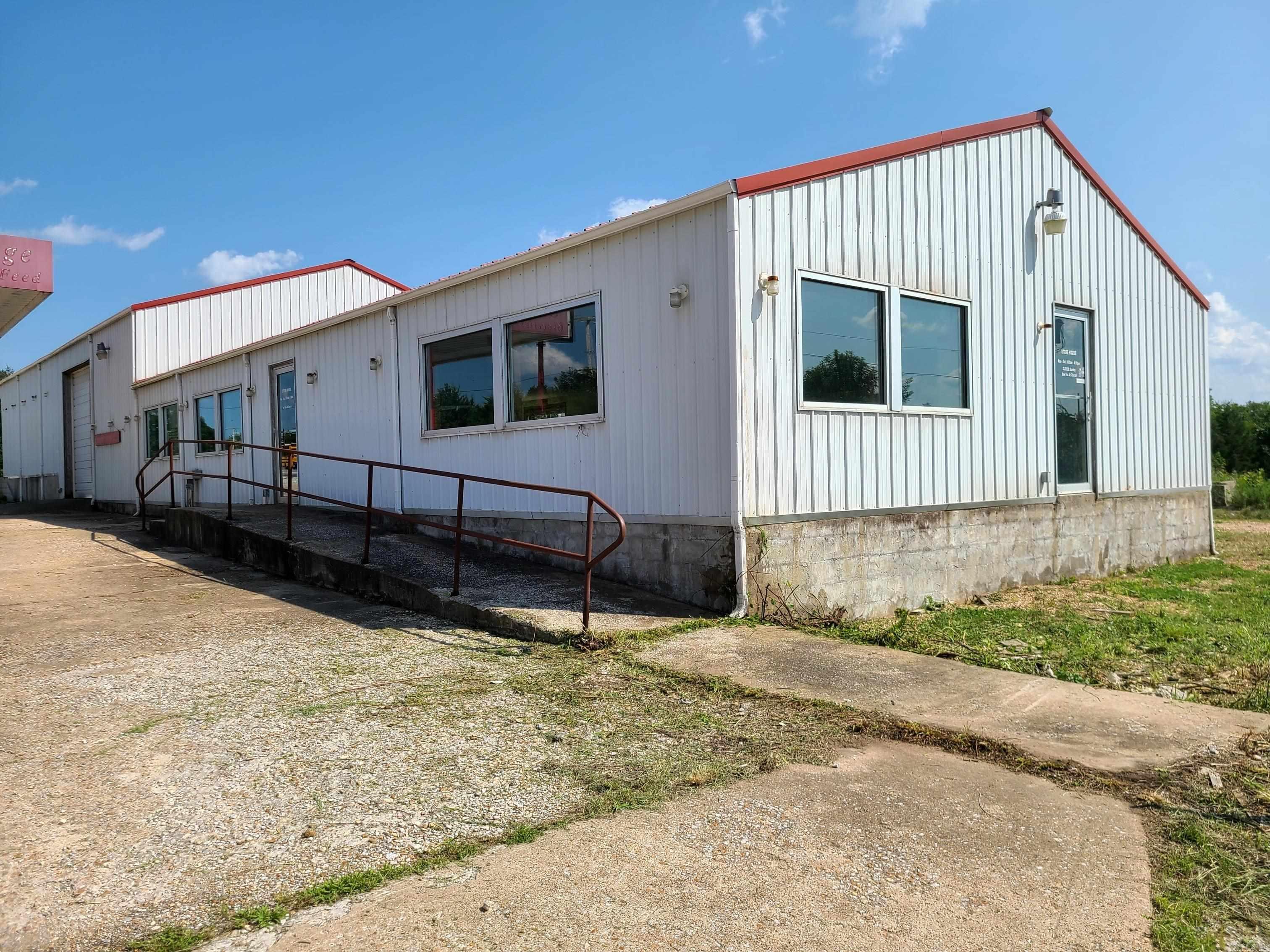 205 N Hwy 65  Saint Joe, AR