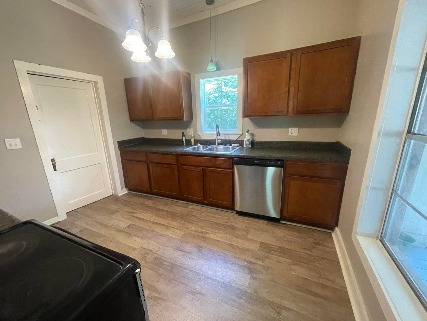 1004 N College Avenue  Clarksville, AR