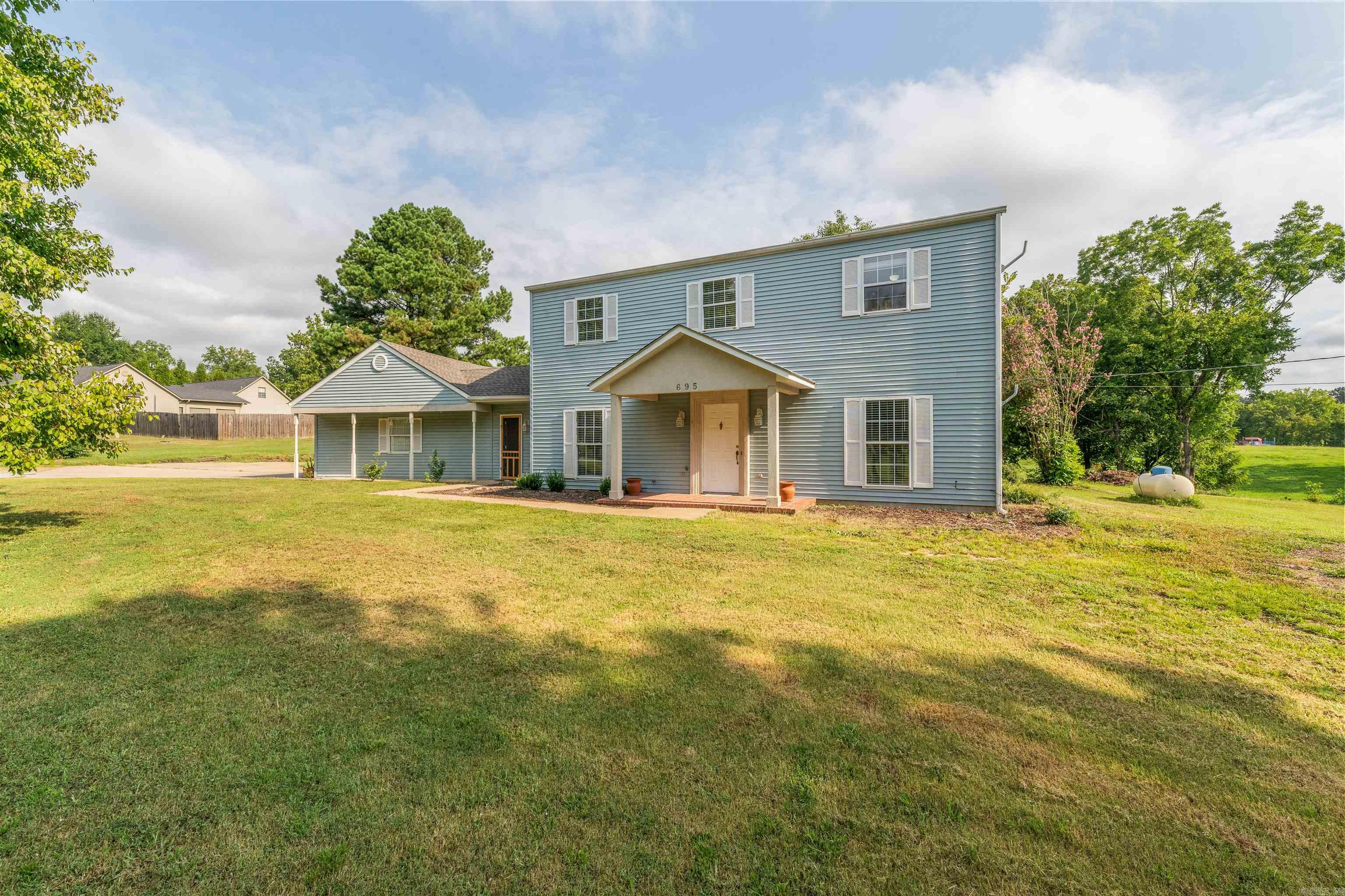 695 Rounds Road Batesville, AR 72501