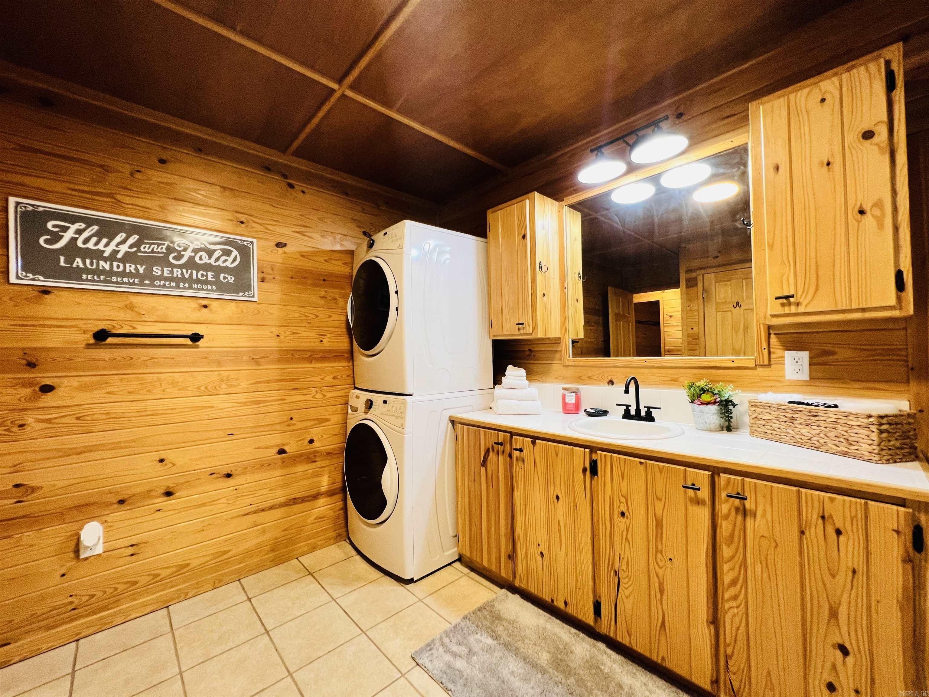 1965 N Hwy 27  Murfreesboro, AR