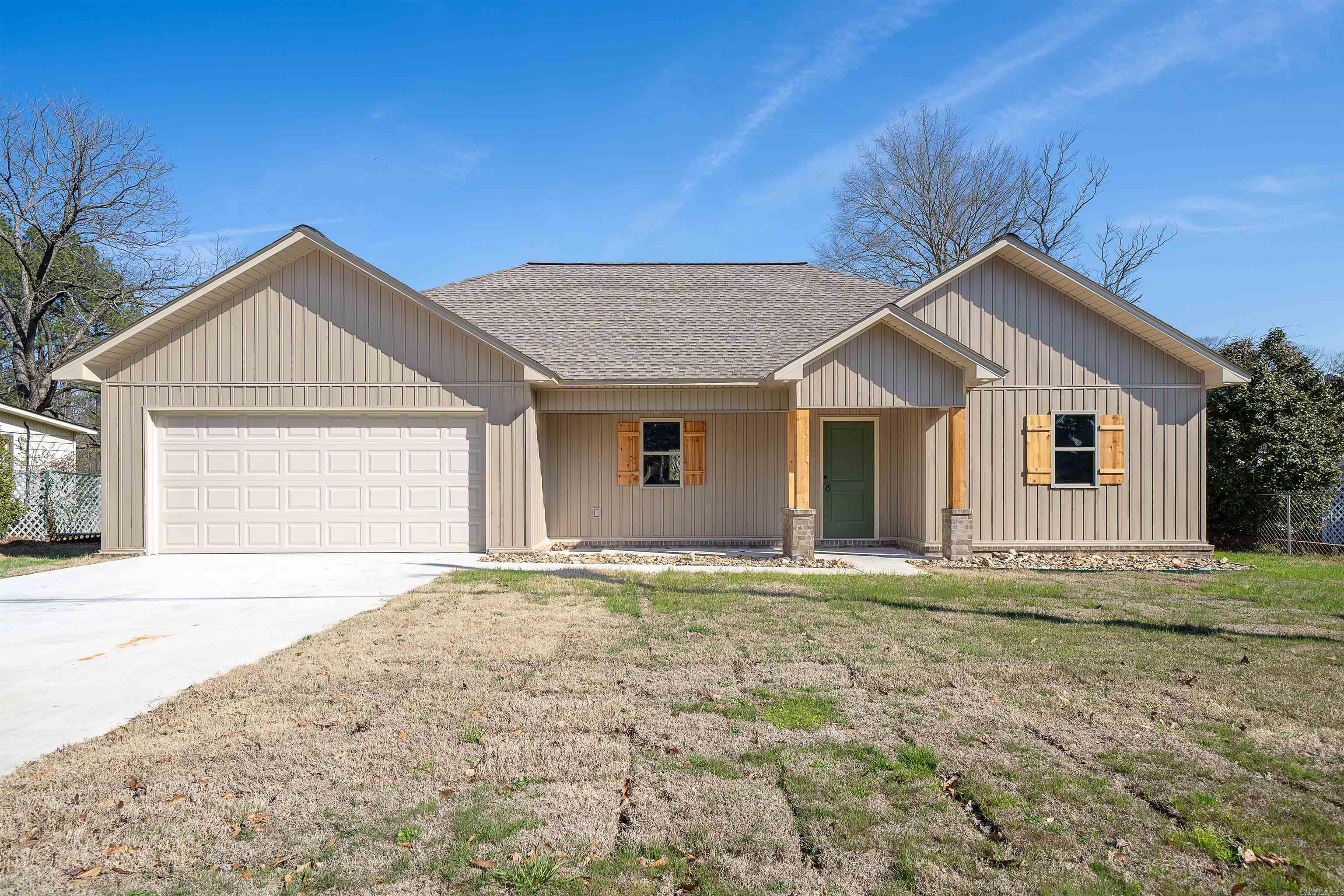 1204 N Main Street